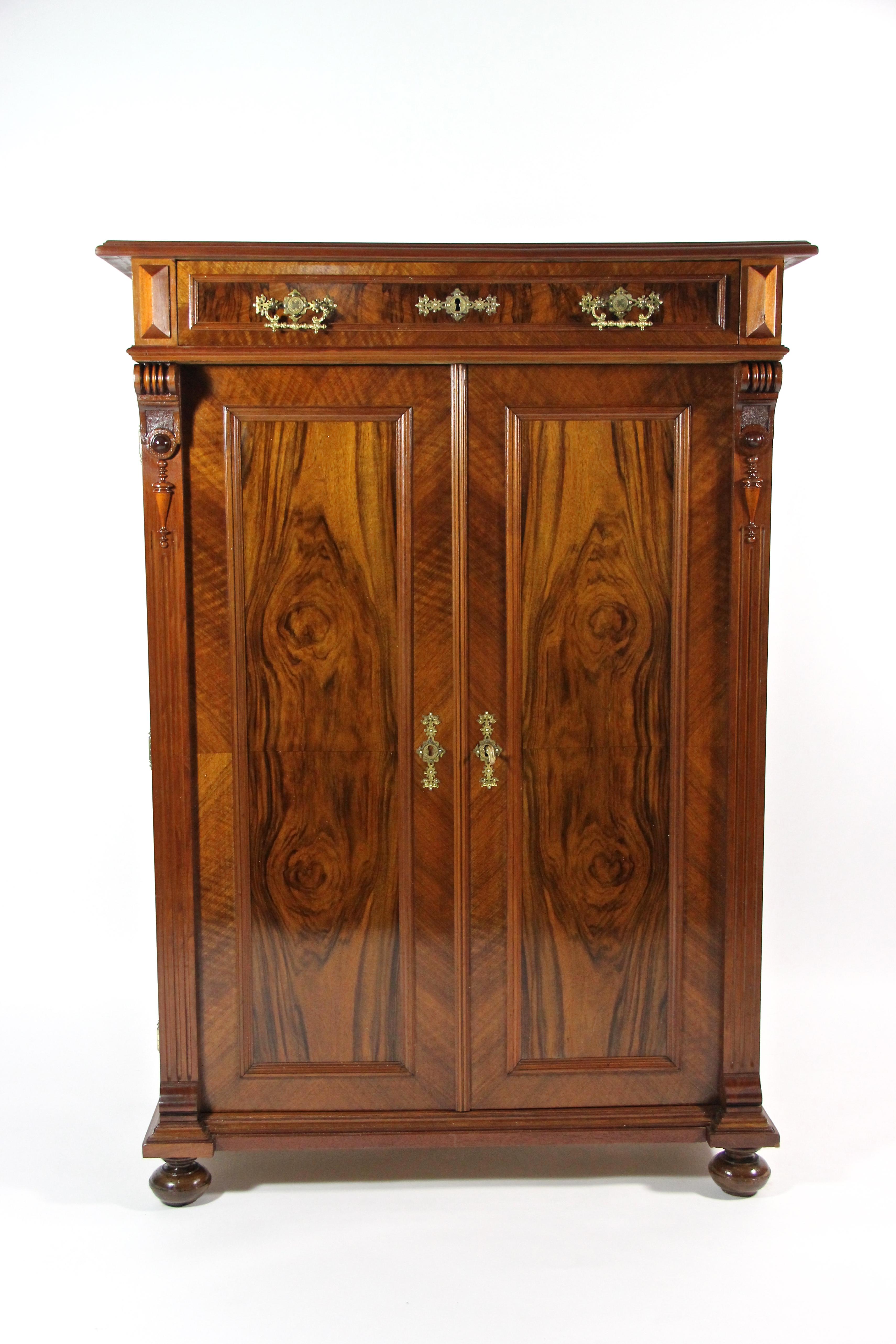 Perfectly restored 19th century nut wood cabinet/ vertiko from the so called 