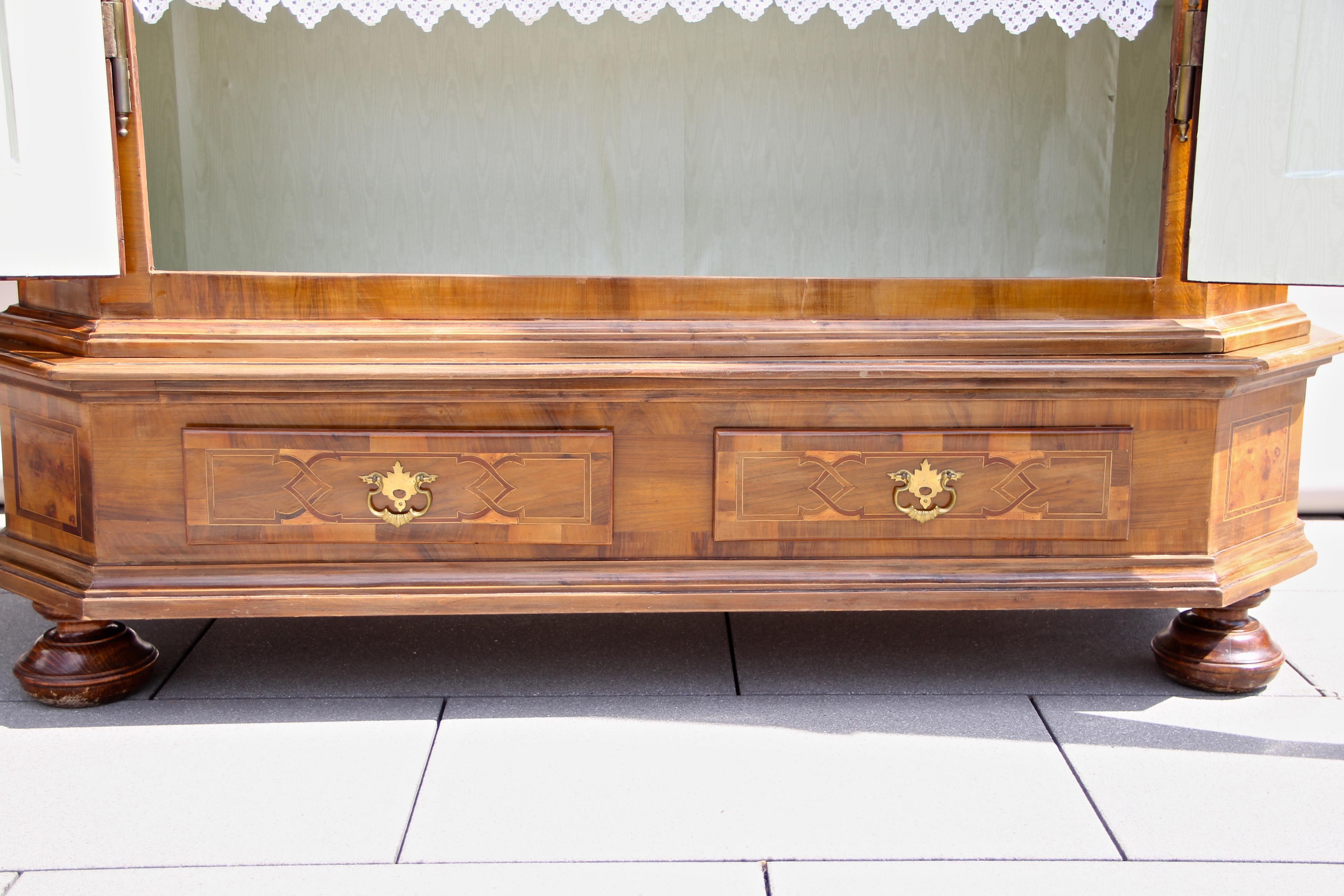 Maple 19th Century Nutwood Bookcase/ Cupboard with Marquetry, Austria, circa 1890 For Sale