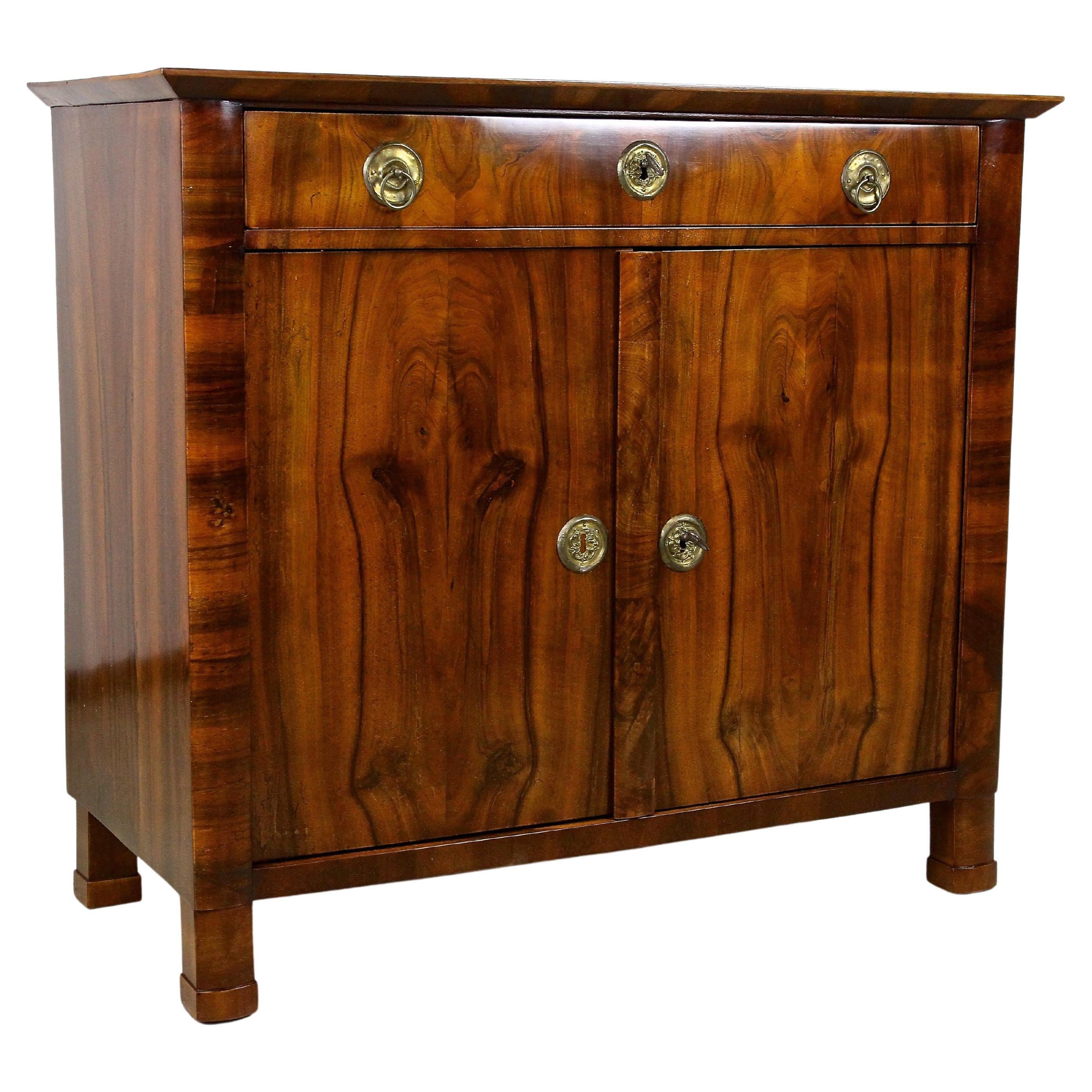 19th Century Nutwood Commode/ Trumeau Biedermeier Period, Austria, circa 1830 For Sale