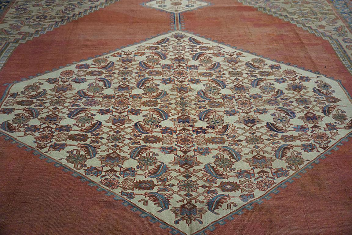 XIX secolo N.W. Tappeto persiano Bakshaiesh ( 15' x 18' - 457 x 548 ) In condizioni buone in vendita a New York, NY