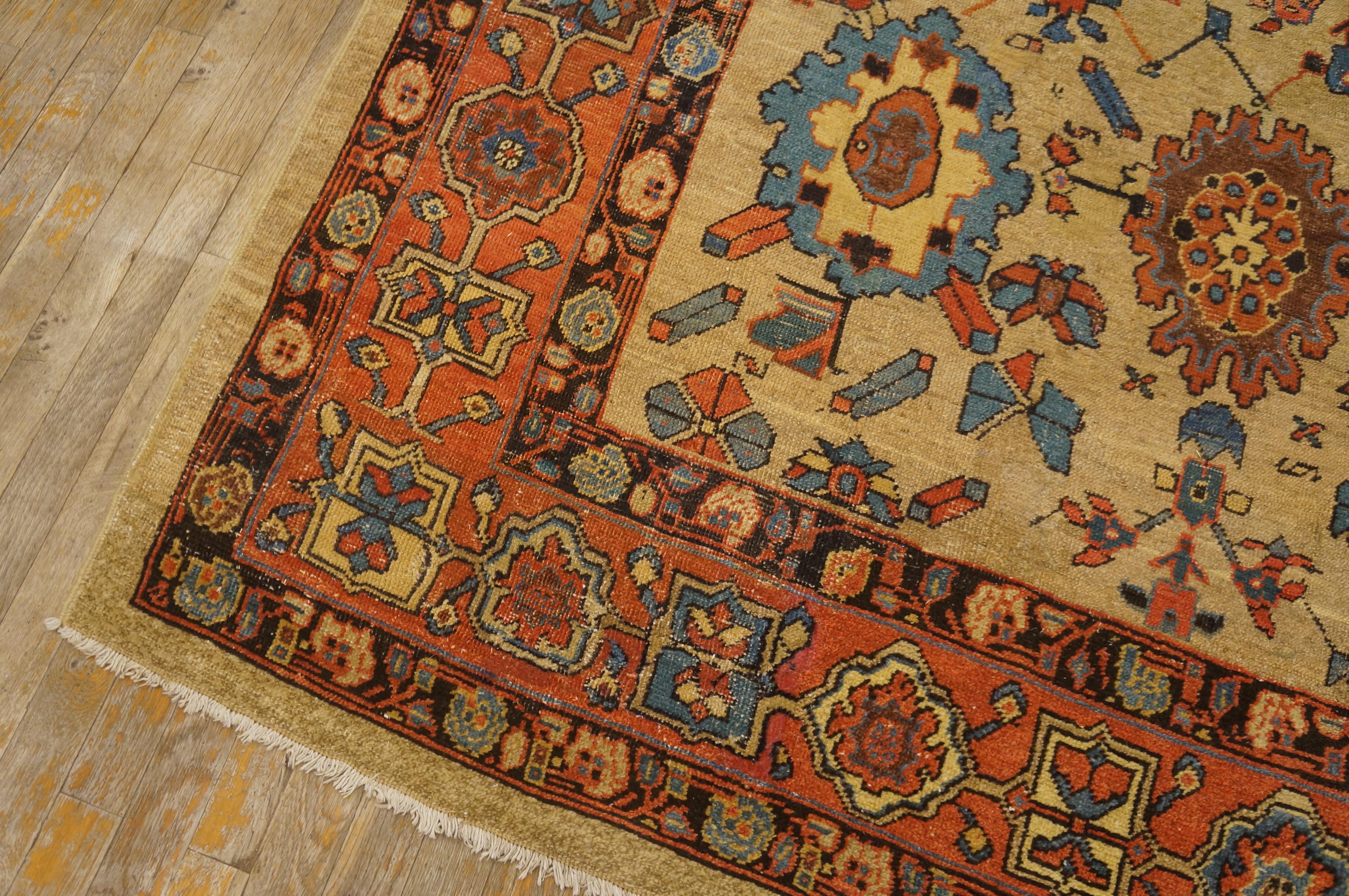 19th Century N.W. Persian Bakshaiesh Carpet ( 6'4'' x 10'8'' - 193 x 325 ) For Sale 7