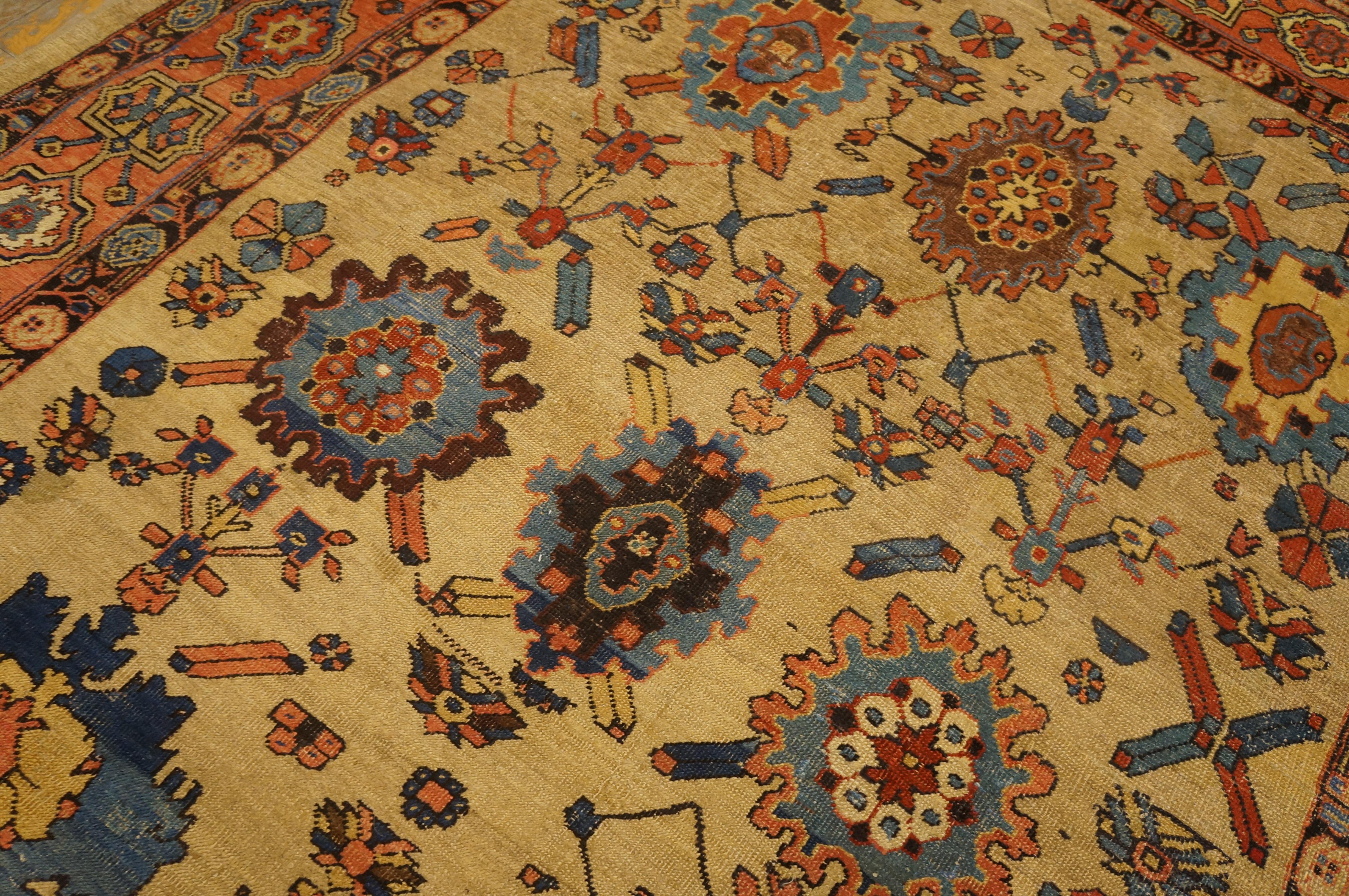 19th Century N.W. Persian Bakshaiesh Carpet ( 6'4'' x 10'8'' - 193 x 325 ) For Sale 12