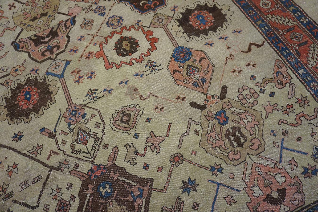 19th Century N.W. Persian Bakshaiesh Carpet ( 8' x 11'10