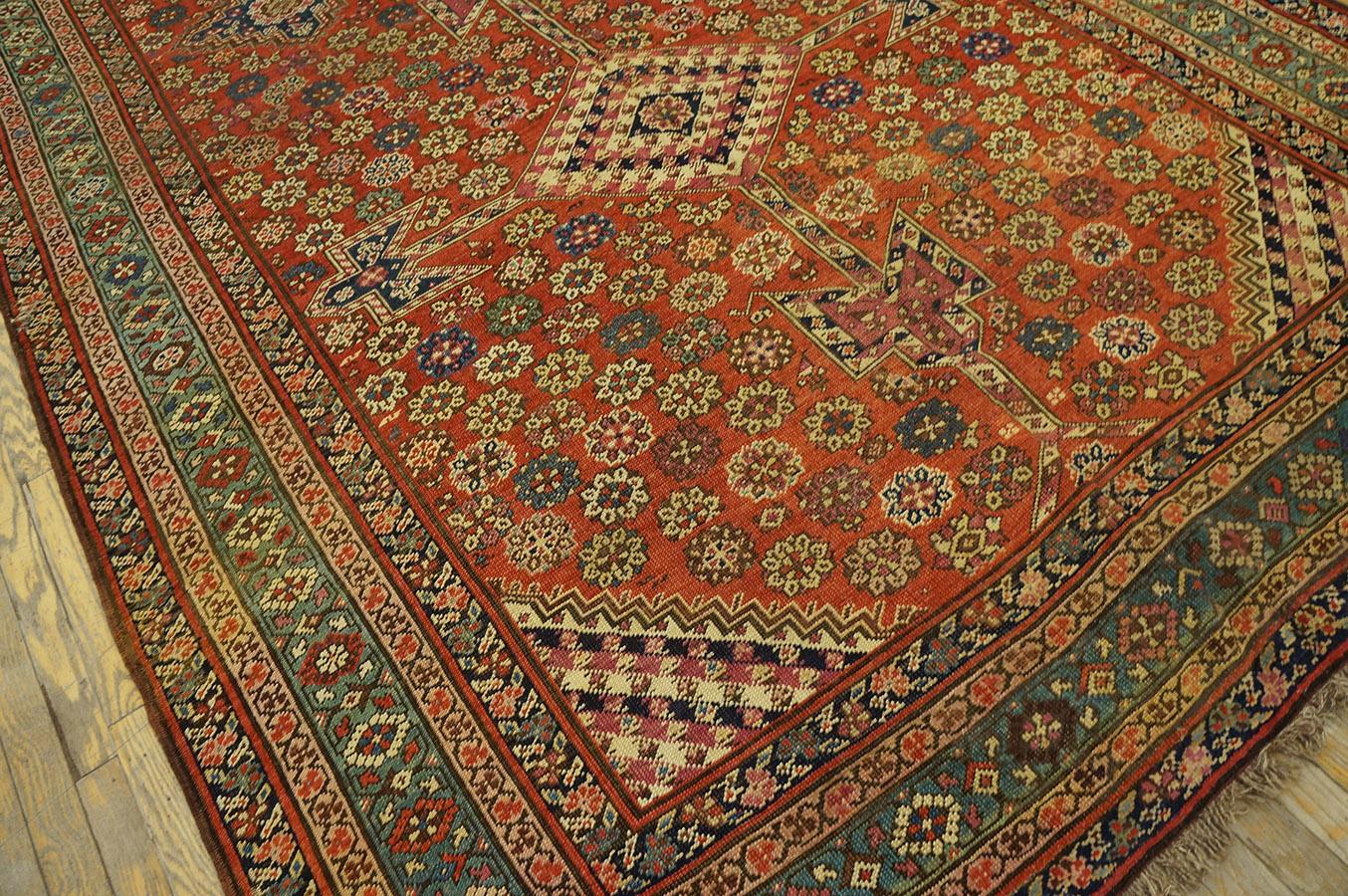 Hand-Knotted 19th Century NW Persian Bakshaiesh Gallery Carpet ( 6'8