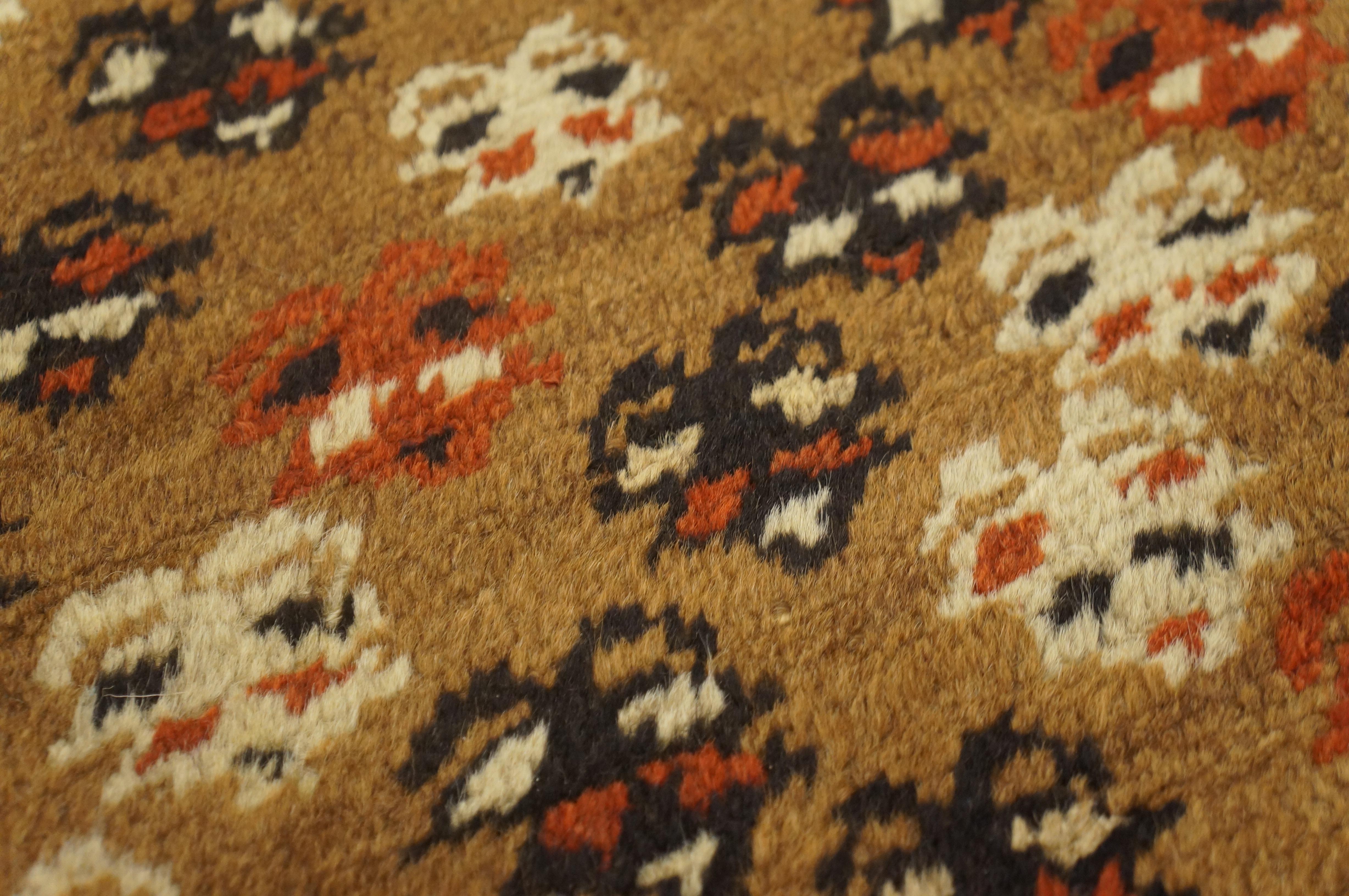 19th Century N.W. Persian Bakshaiesh Rug ( 2'9
