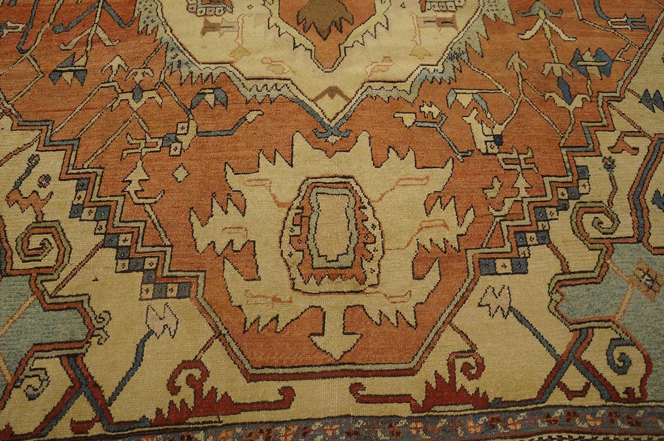 19th Century N.W. Persian Serapi Carpet ( 10' x 13'3