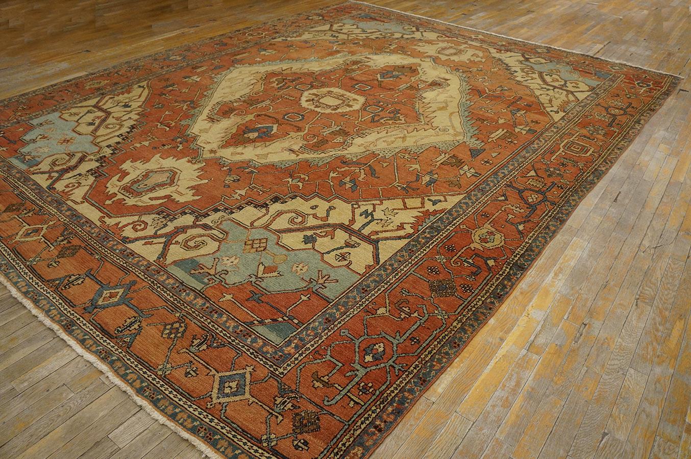 Wool 19th Century N.W. Persian Serapi Carpet ( 10' x 13'3