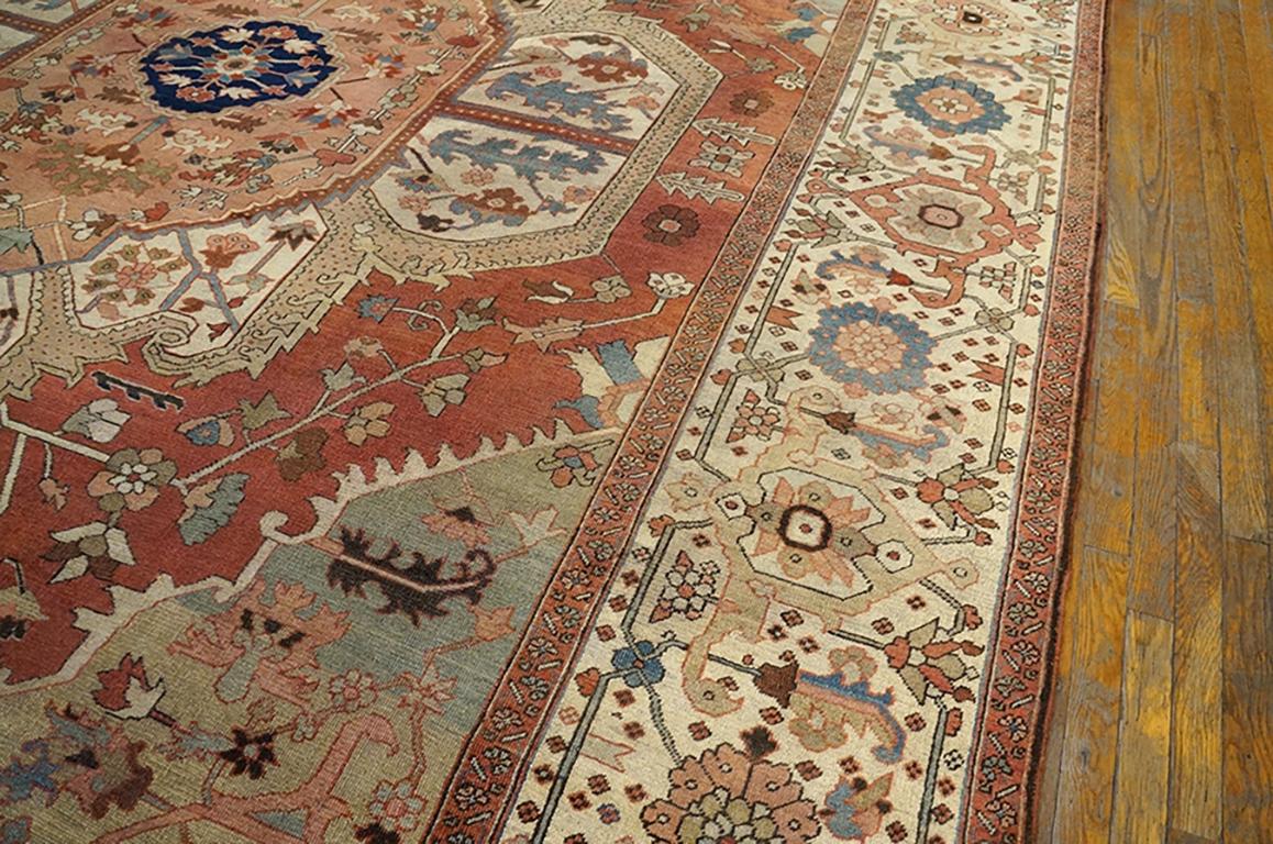 Late 19th Century 19th Century N.W. Persian Serapi Carpet ( 116