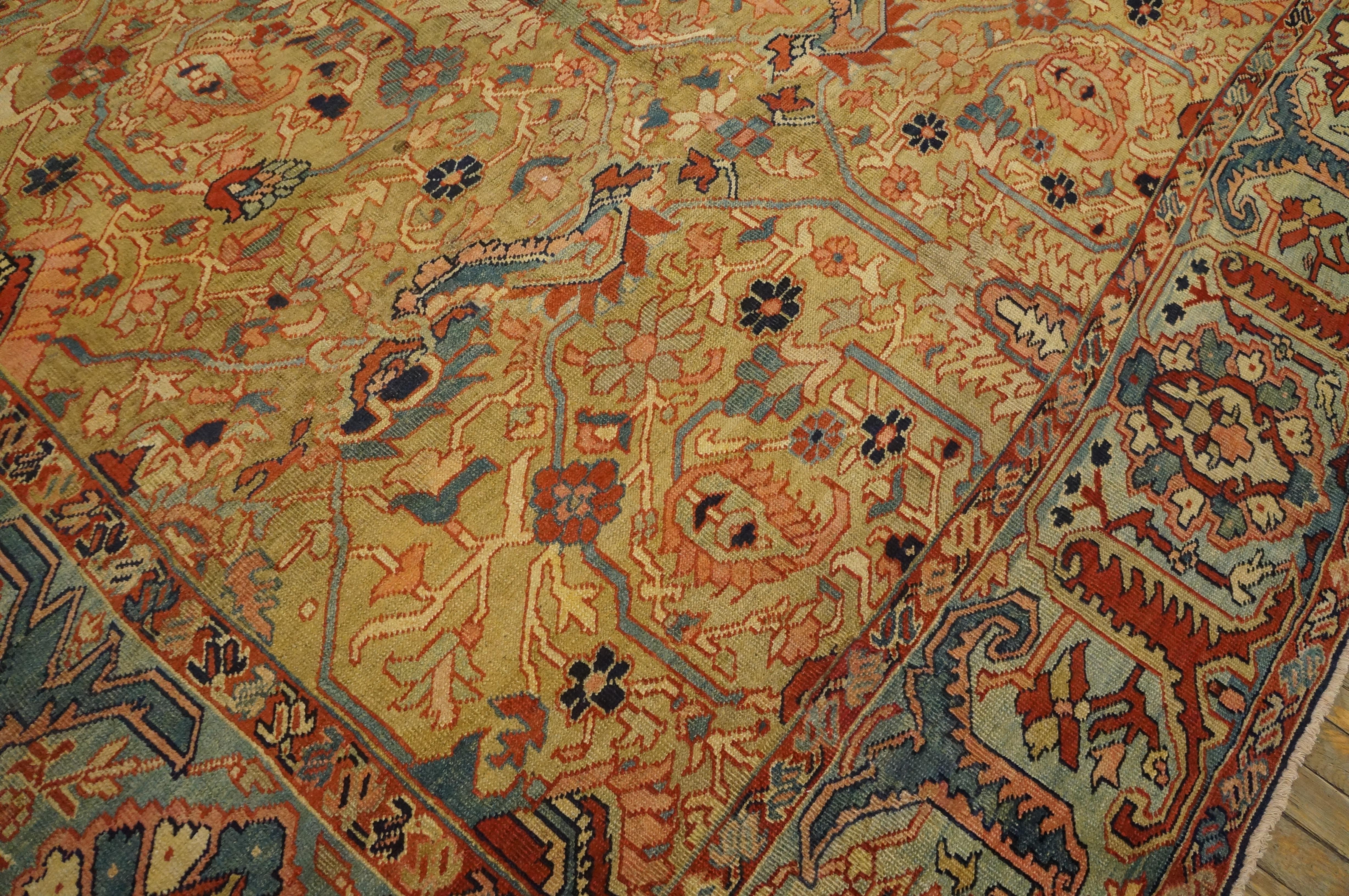 Late 19th Century 19th Century N.W. Persian Serapi Carpet ( 14'8