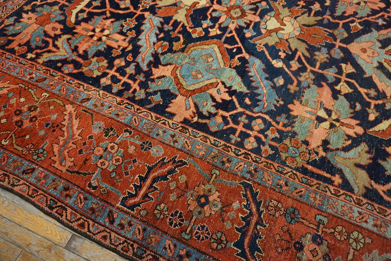 Wool 19th Century N.W. Persian Serapi Carpet ( 9' x 11'6