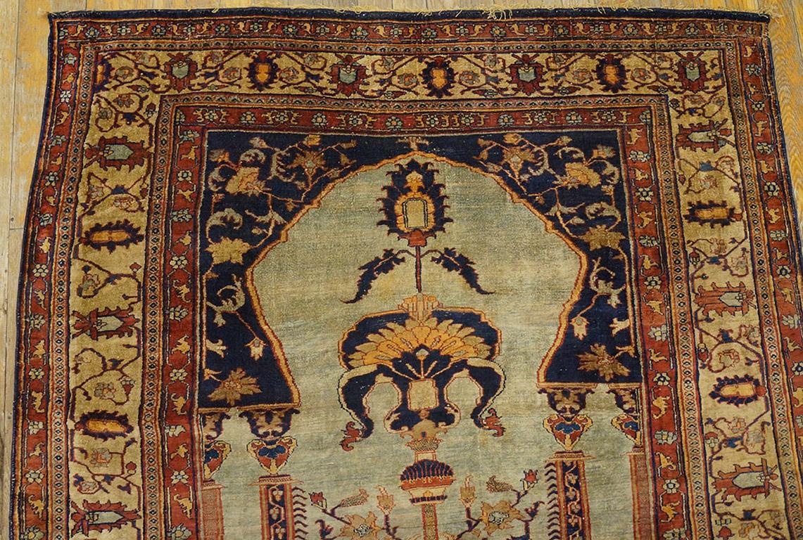 Late 19th Century 19th Century N.W. Persian Silk Heriz Carpet ( 4' x 6' - 122 x 183 ) For Sale