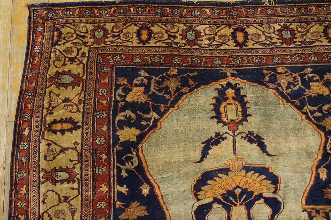 19th Century N.W. Persian Silk Heriz Carpet ( 4' x 6' - 122 x 183 ) For Sale 1