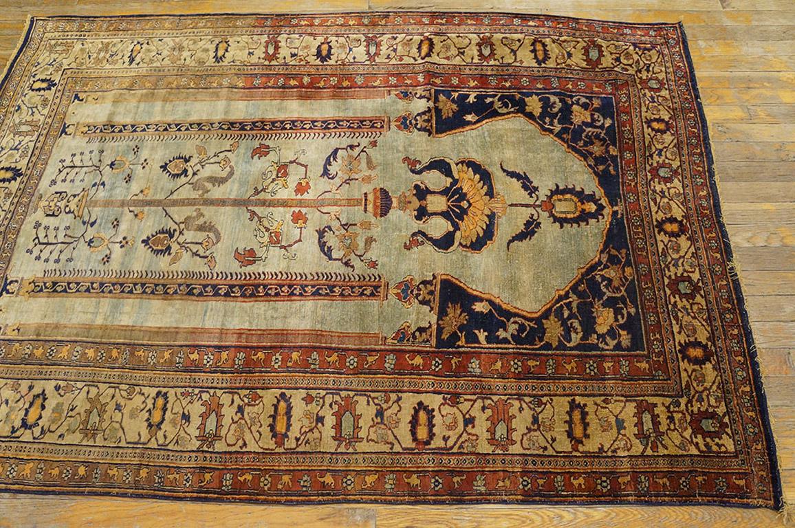 19th Century N.W. Persian Silk Heriz Carpet ( 4' x 6' - 122 x 183 ) For Sale 2