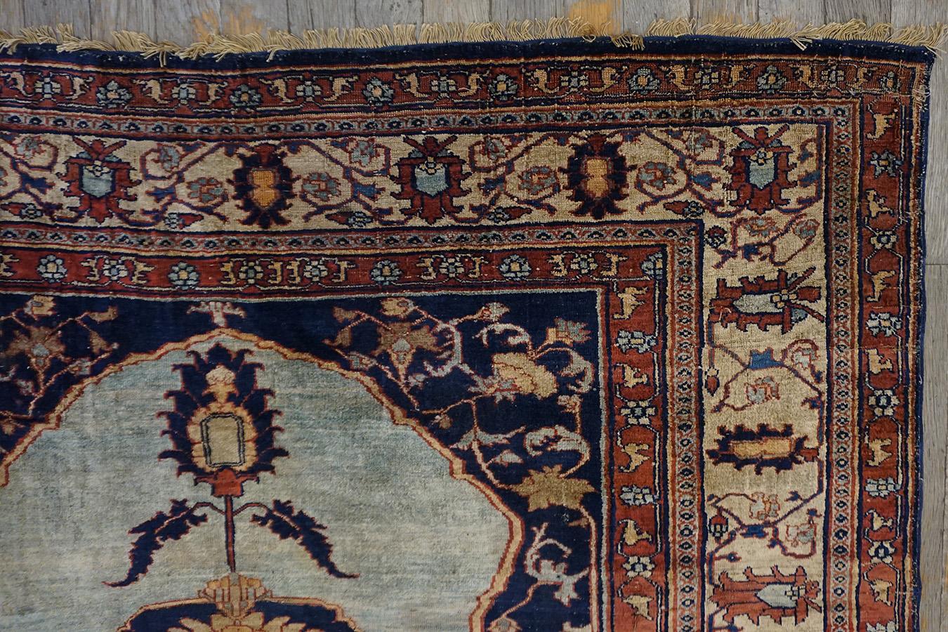 19. Jahrhundert N.W. Persischer Heriz-Teppich aus Seide ( 4' x 6' - 122 x 183) im Angebot 1