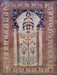 19th Century N.W. Persian Silk Heriz Carpet ( 4' x 6' - 122 x 183 )