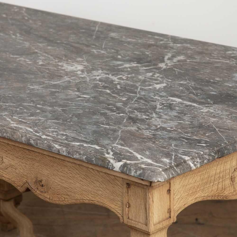 Mesa central de roble y mármol del siglo XIX en venta 5