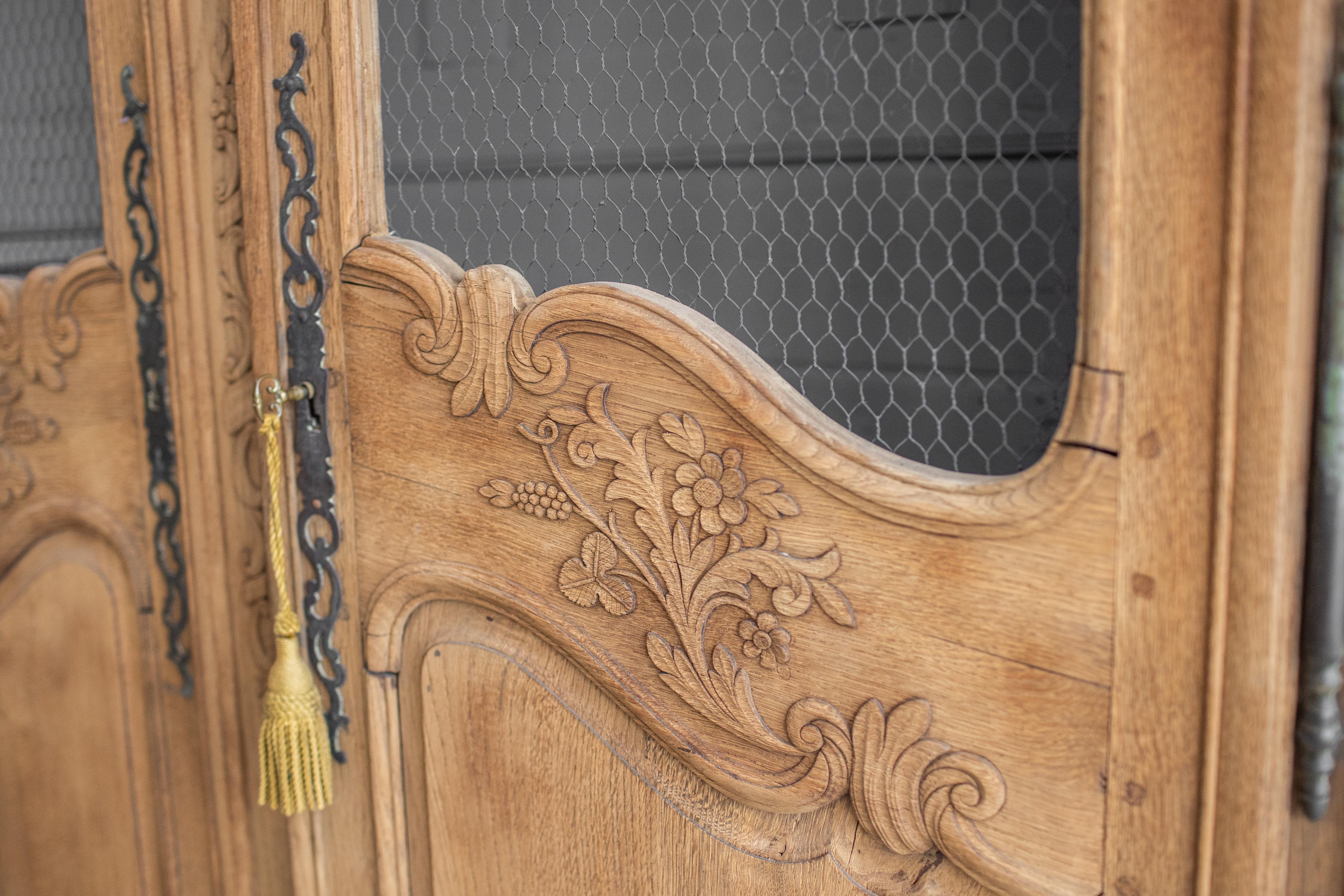 19th Century French Oak Armoire 2