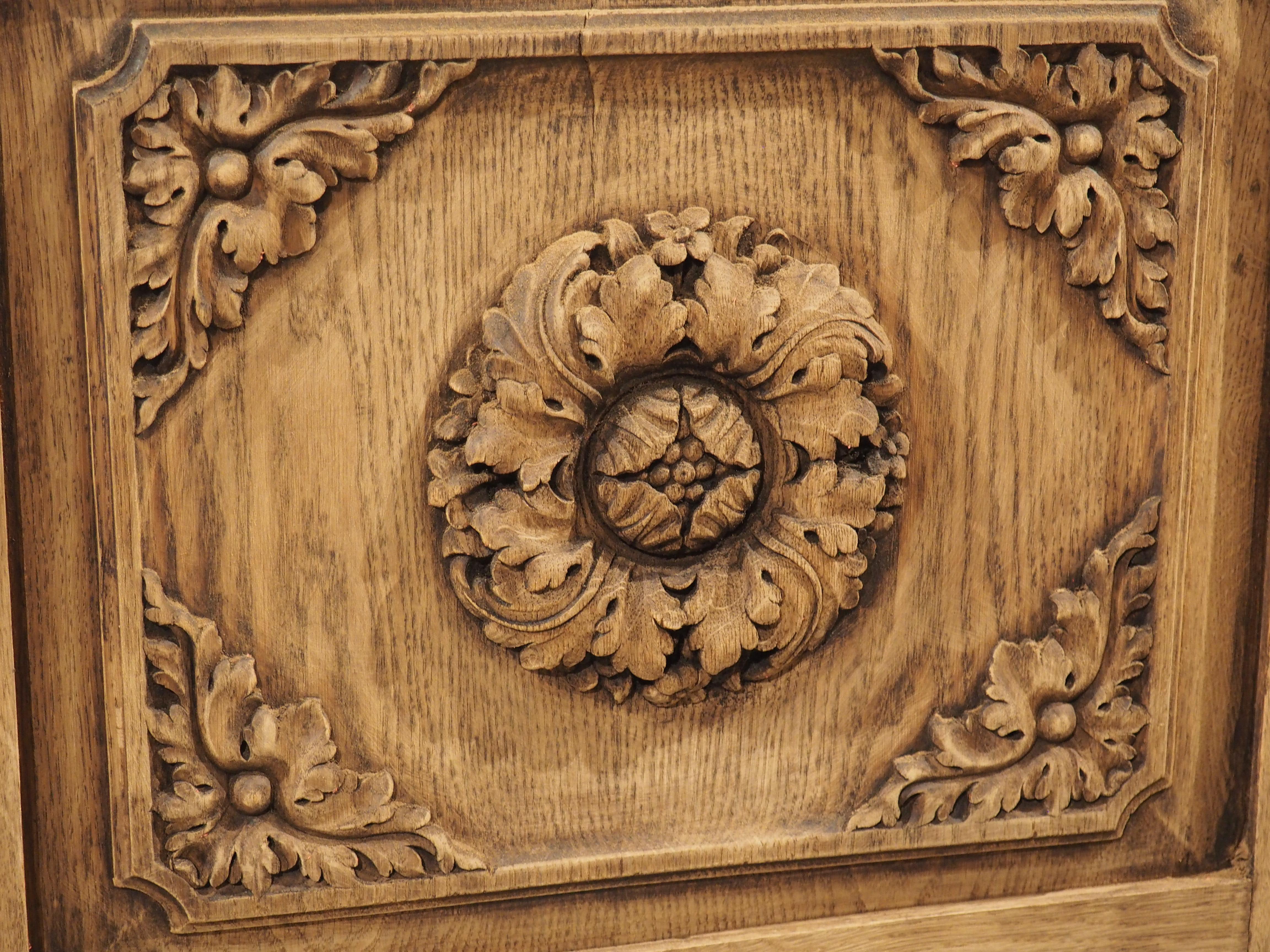 19th Century Oak Buffet Deux Corps, the Arms of Brittany and France 4