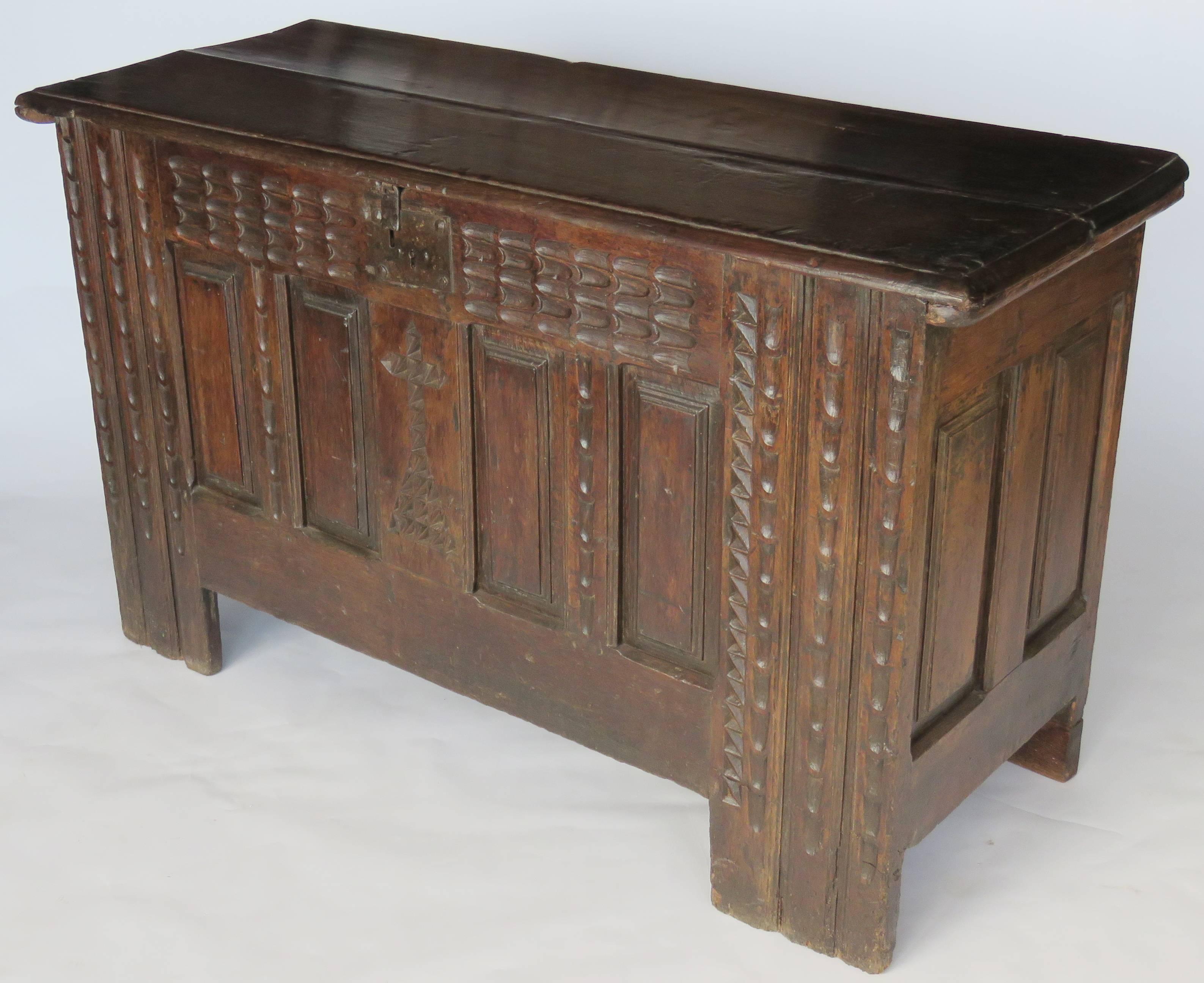 Spanish 19th Century Oak Coffer, Trunk, Chest of Arms For Sale