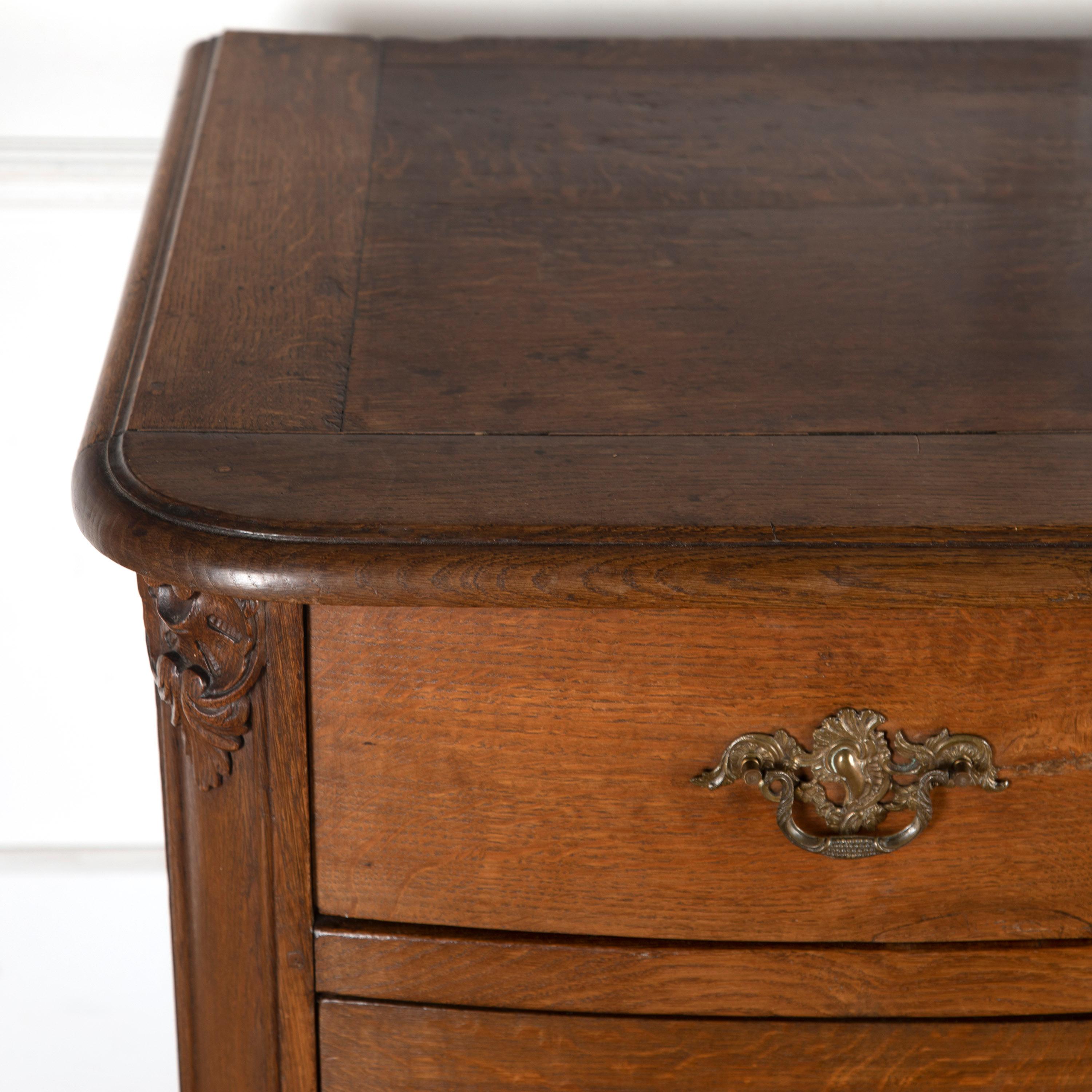 19th Century Oak Commode For Sale 3