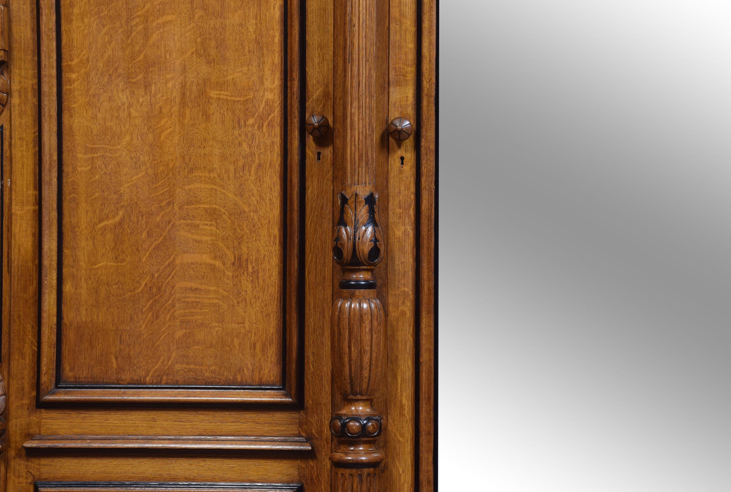 19th Century Oak Compactum Wardrobe 2