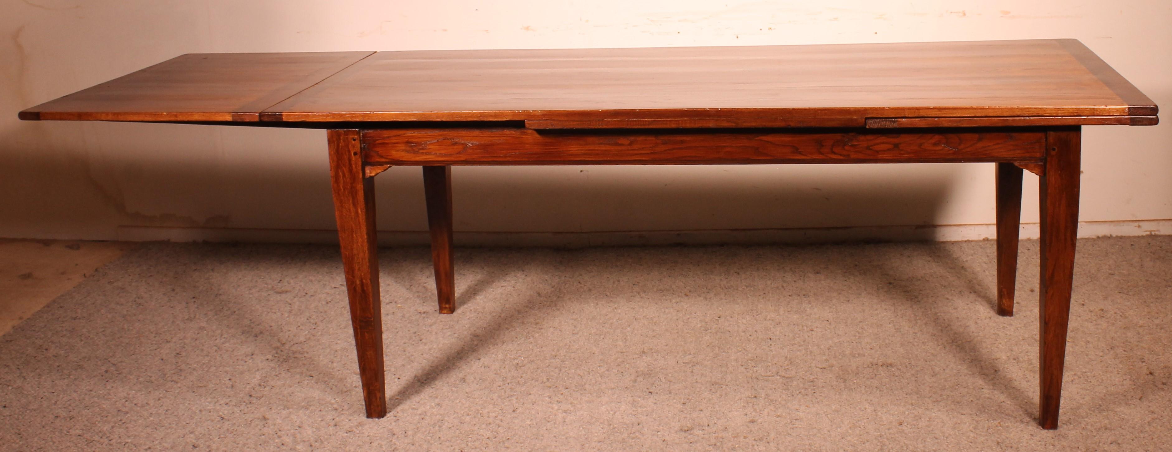 19th Century Oak Extending Table from France For Sale 3