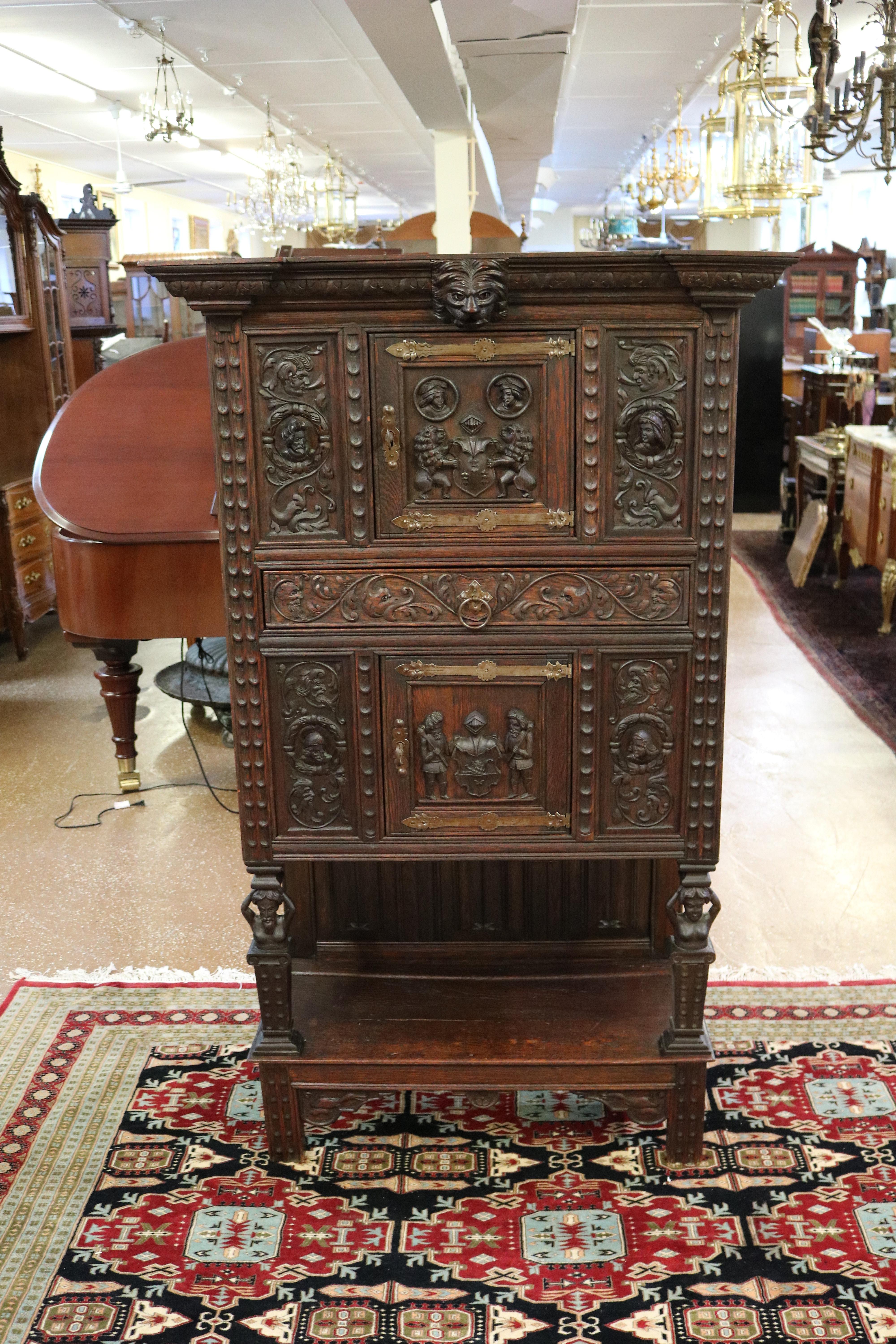 French Provincial 19th Century Oak French Brittany Cupboard Cabinet For Sale