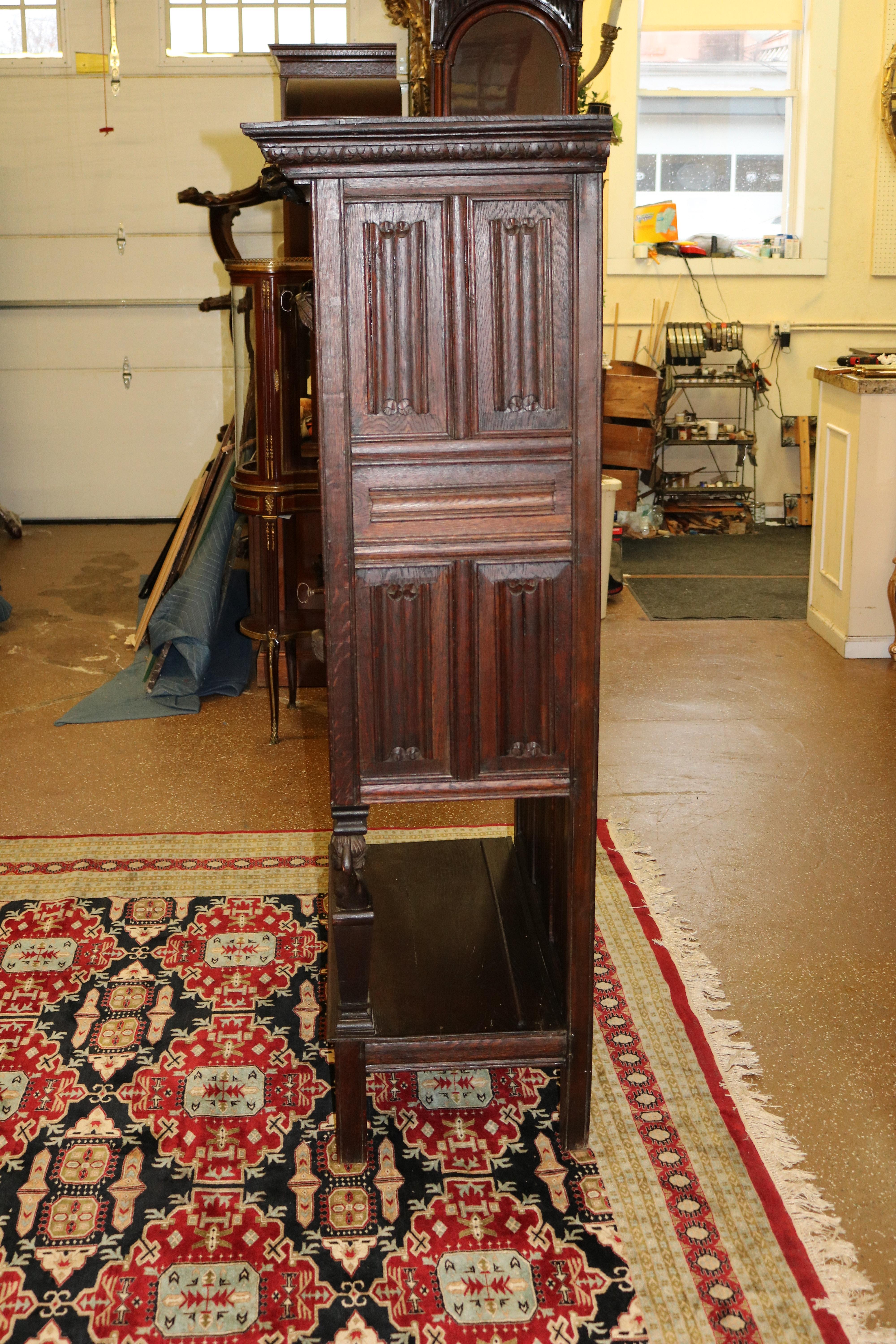 19th Century Oak French Brittany Cupboard Cabinet In Good Condition For Sale In Long Branch, NJ