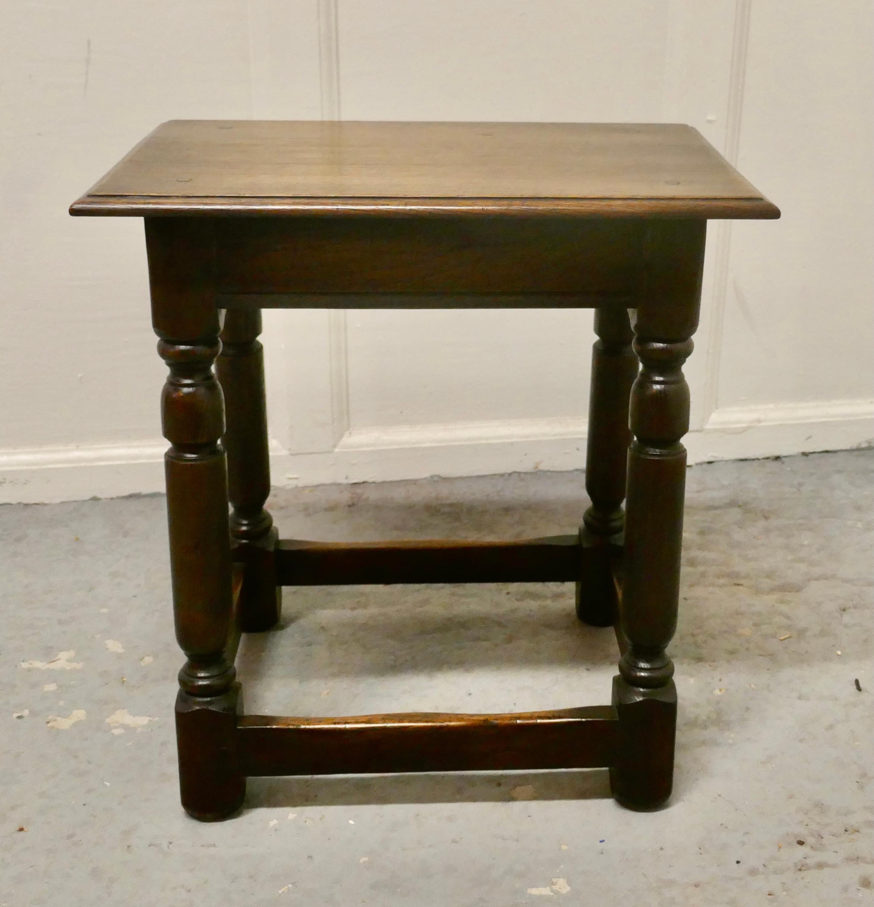 19th Century Oak Joint Stool In Good Condition In Chillerton, Isle of Wight