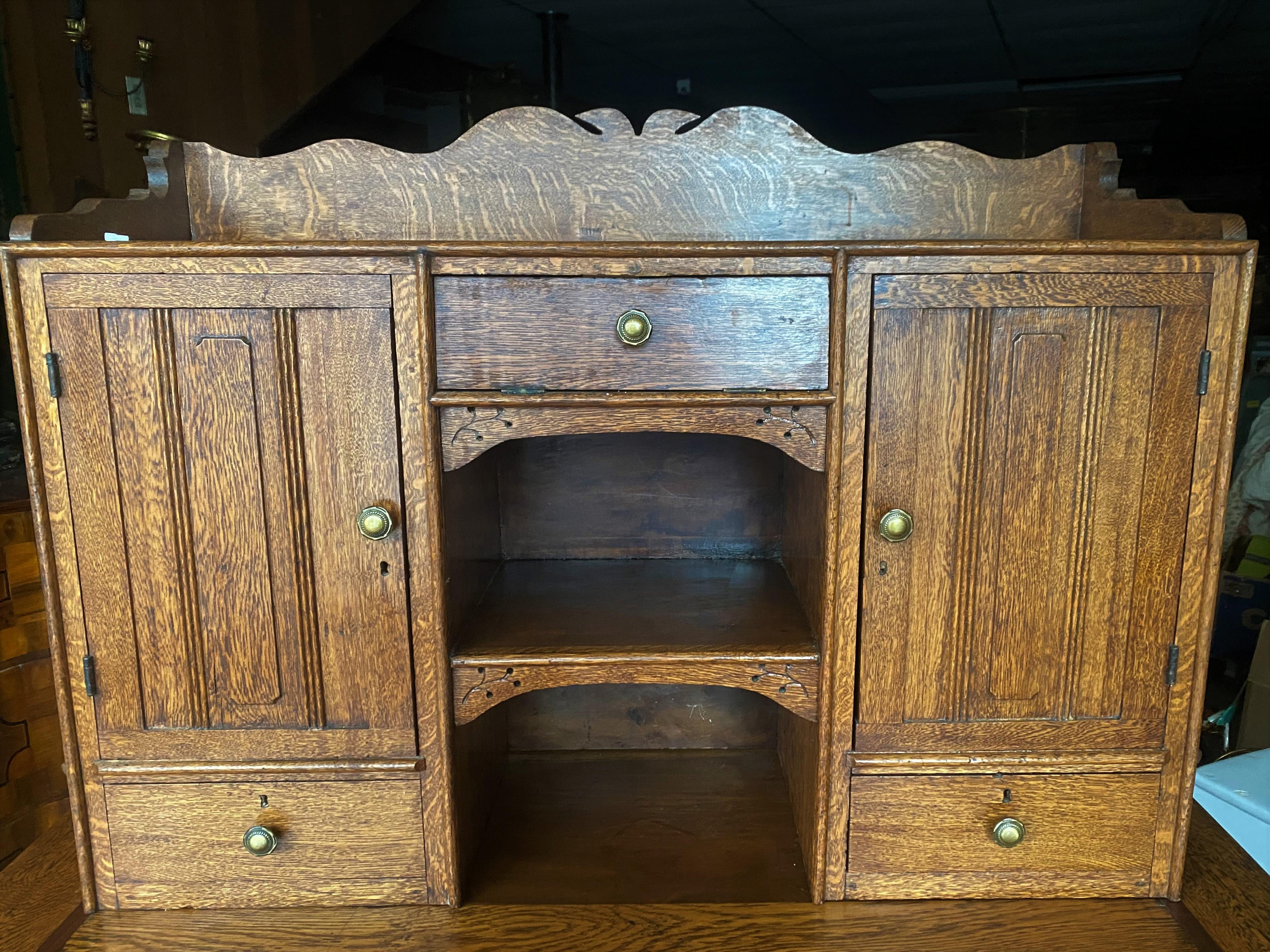 19th Century Oak Lawyer's Secretary Step Back Flat Top Desk For Sale 5