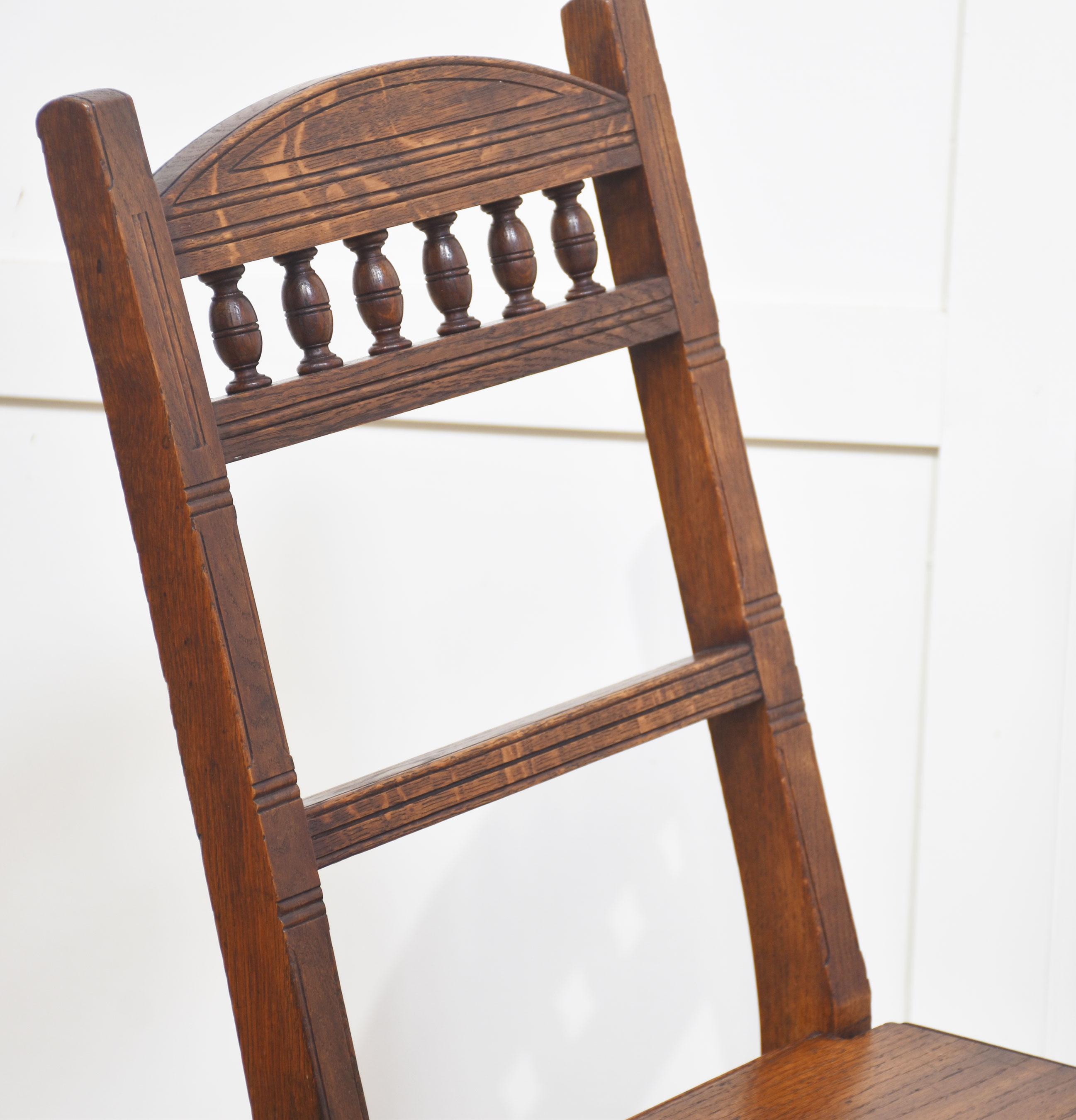 19th Century oak metamorphic chair, with spindle back above solid seat the chair opens into a sturdy set of Library steps.
Dimensions
Height 35 Inches height to seat 17.5 Inches
Width 17 Inches
Depth 20 Inches