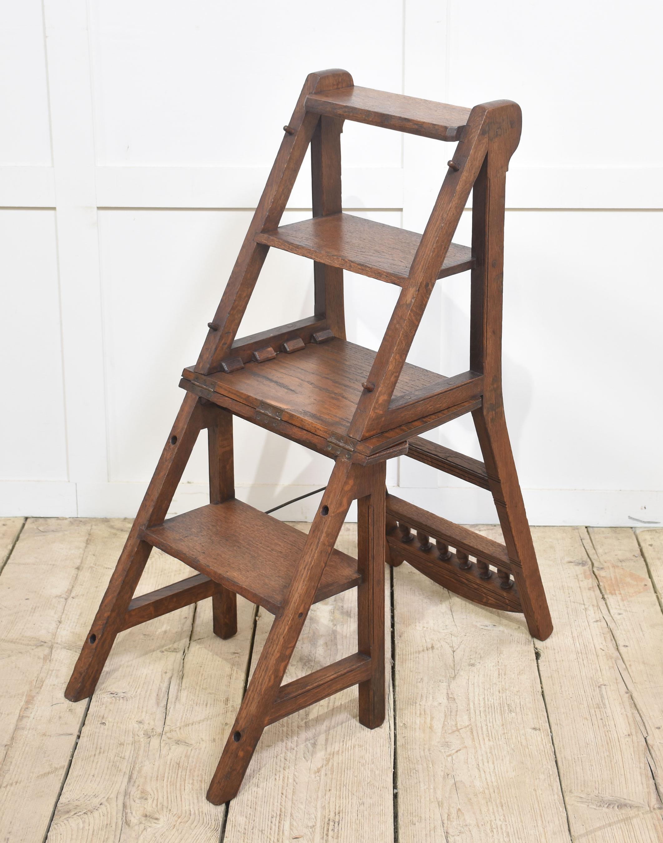 Sedia metamorfica in Oak del XIX secolo in vendita 3