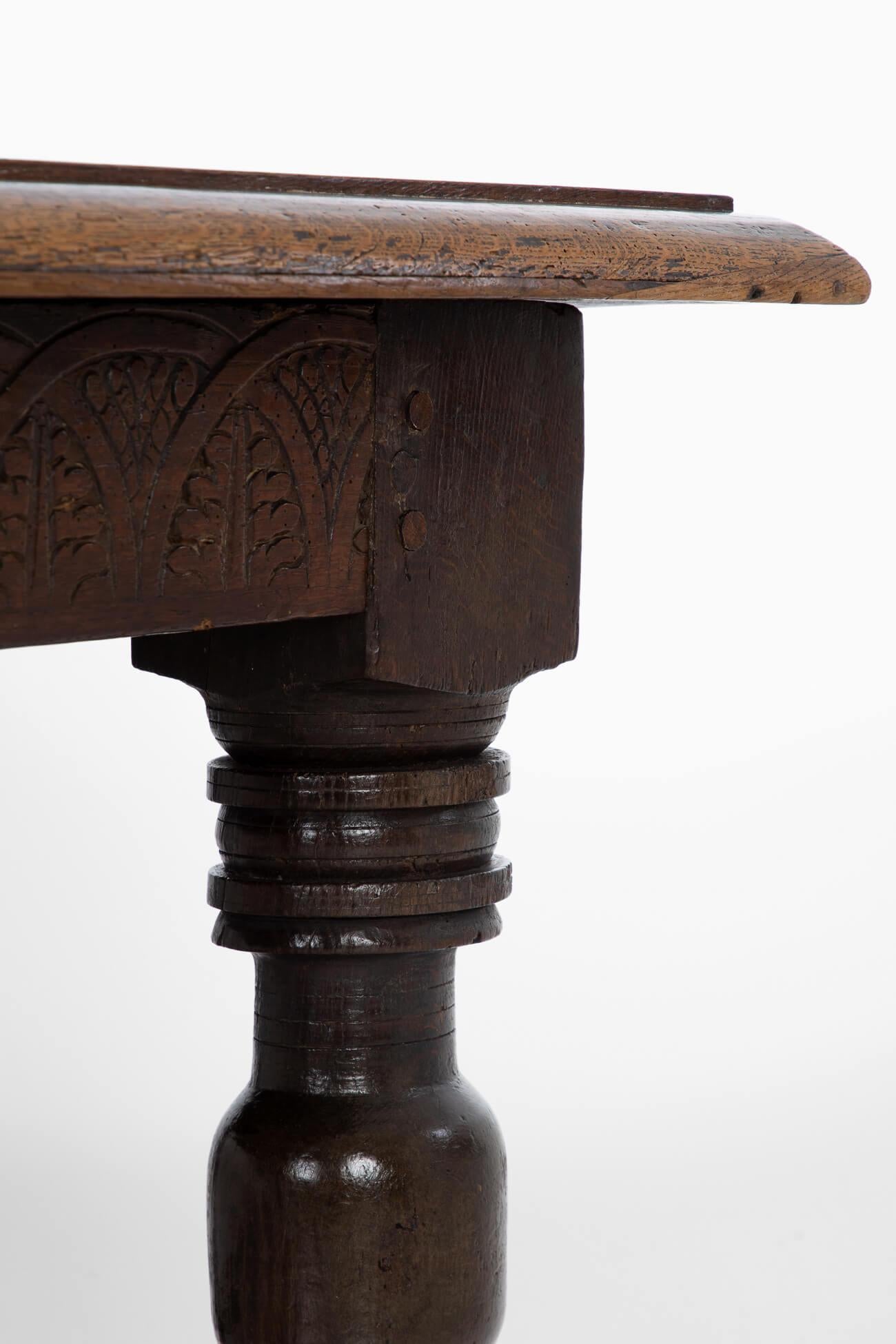 19th Century Oak Refectory Table, circa 1820 For Sale 5