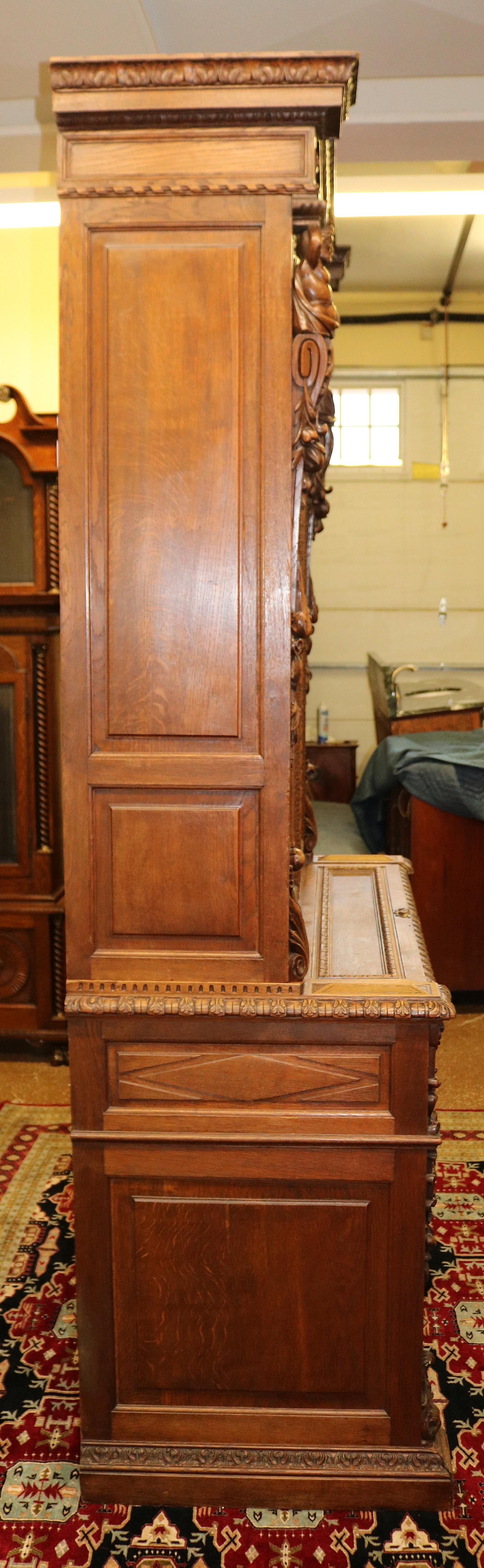 19th Century Oak Renaissance Revival Figural Secretary Desk Cabinet In Good Condition In Long Branch, NJ