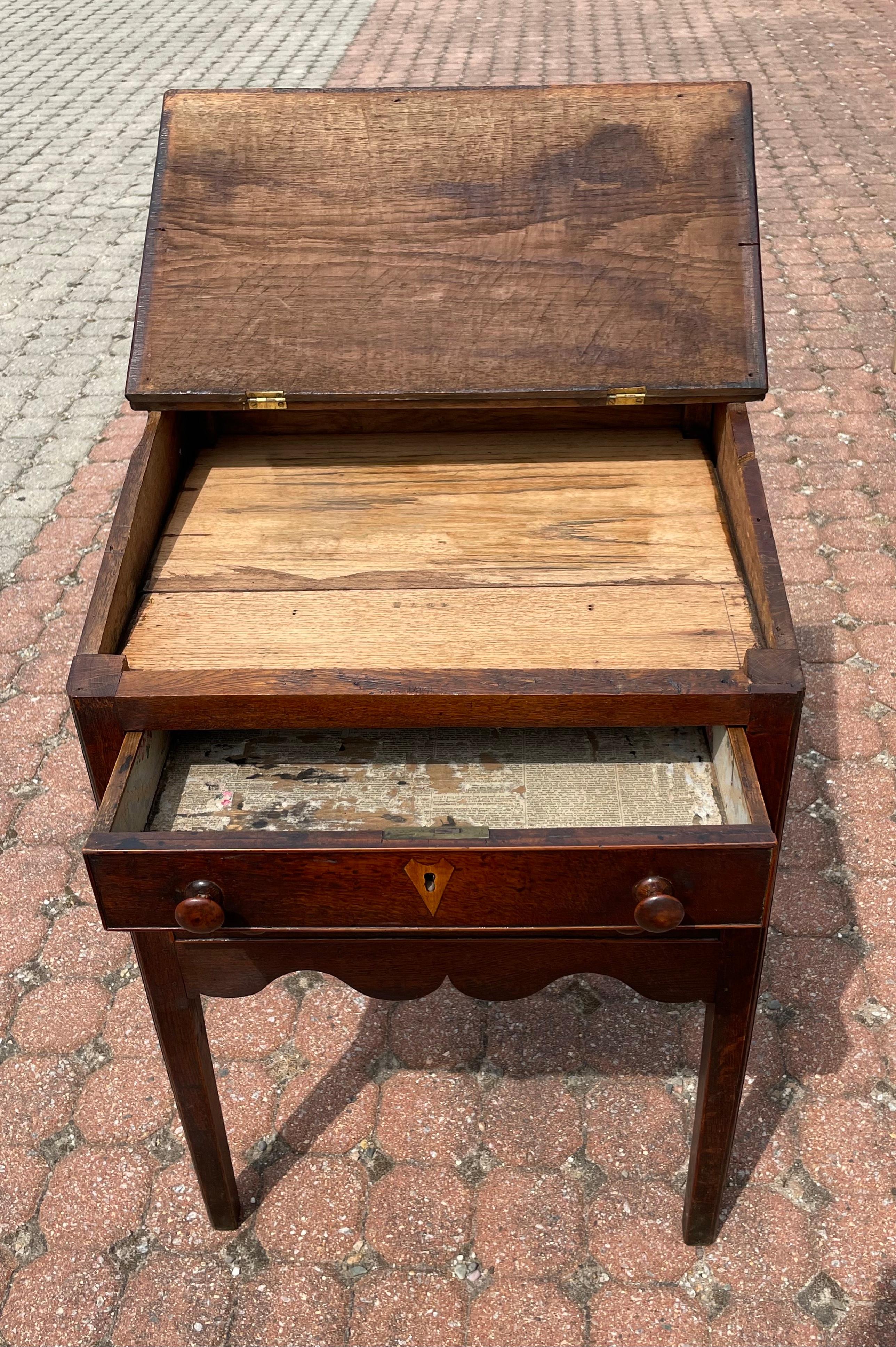 19th Century Oak School Desk or Lectern For Sale 1