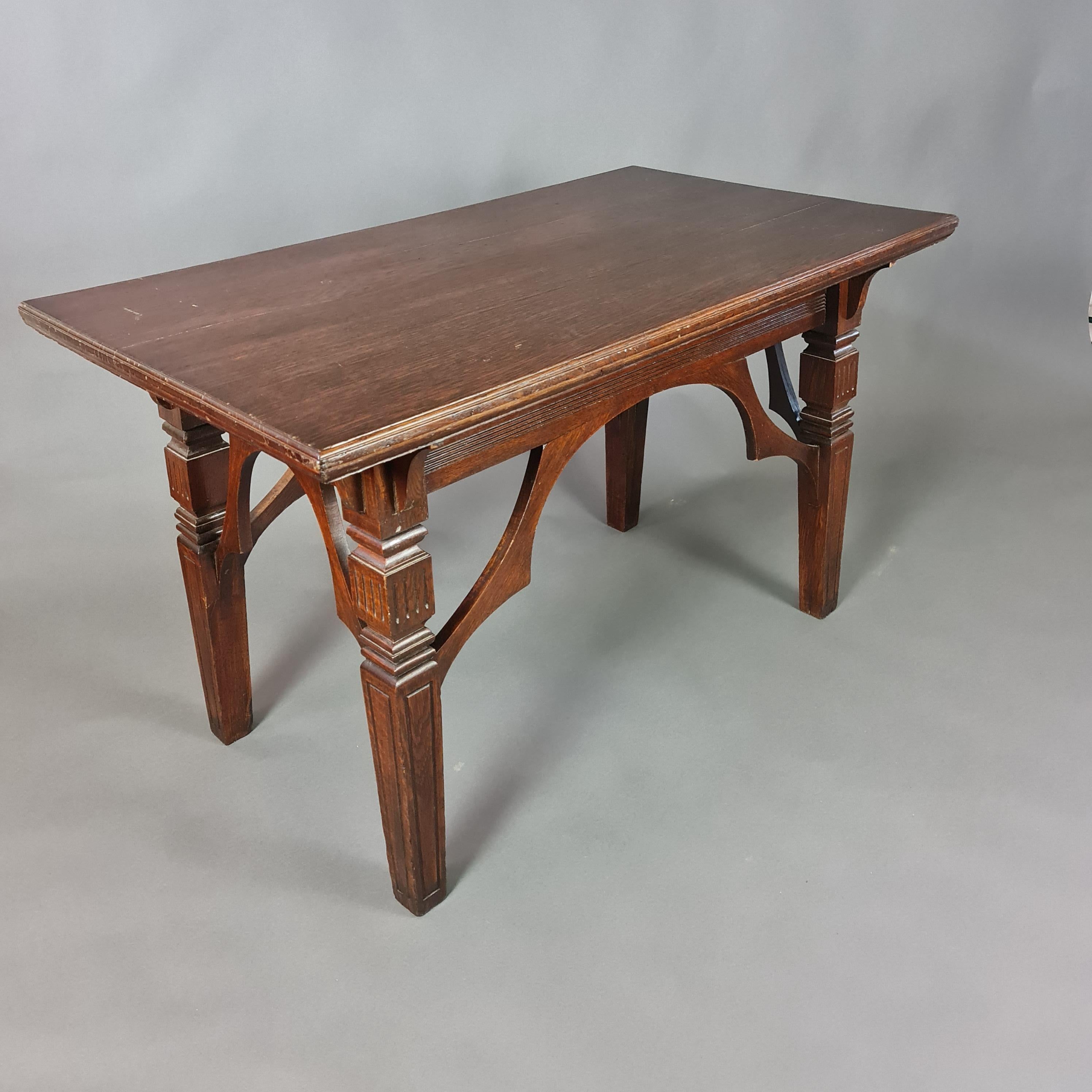 19th Century Oak side table  attributed to Dr Christopher Dresser In Good Condition For Sale In Tunbridge Wells, GB