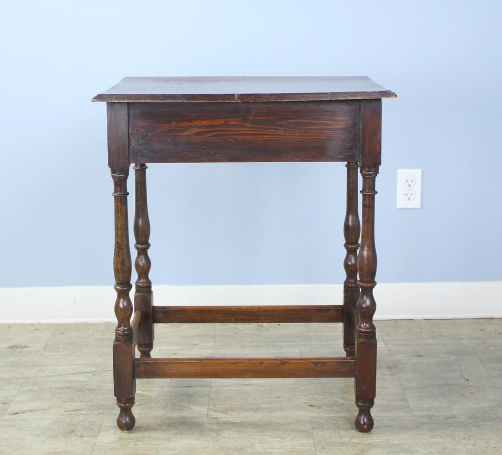 19th Century Oak Side Table In Good Condition In Port Chester, NY