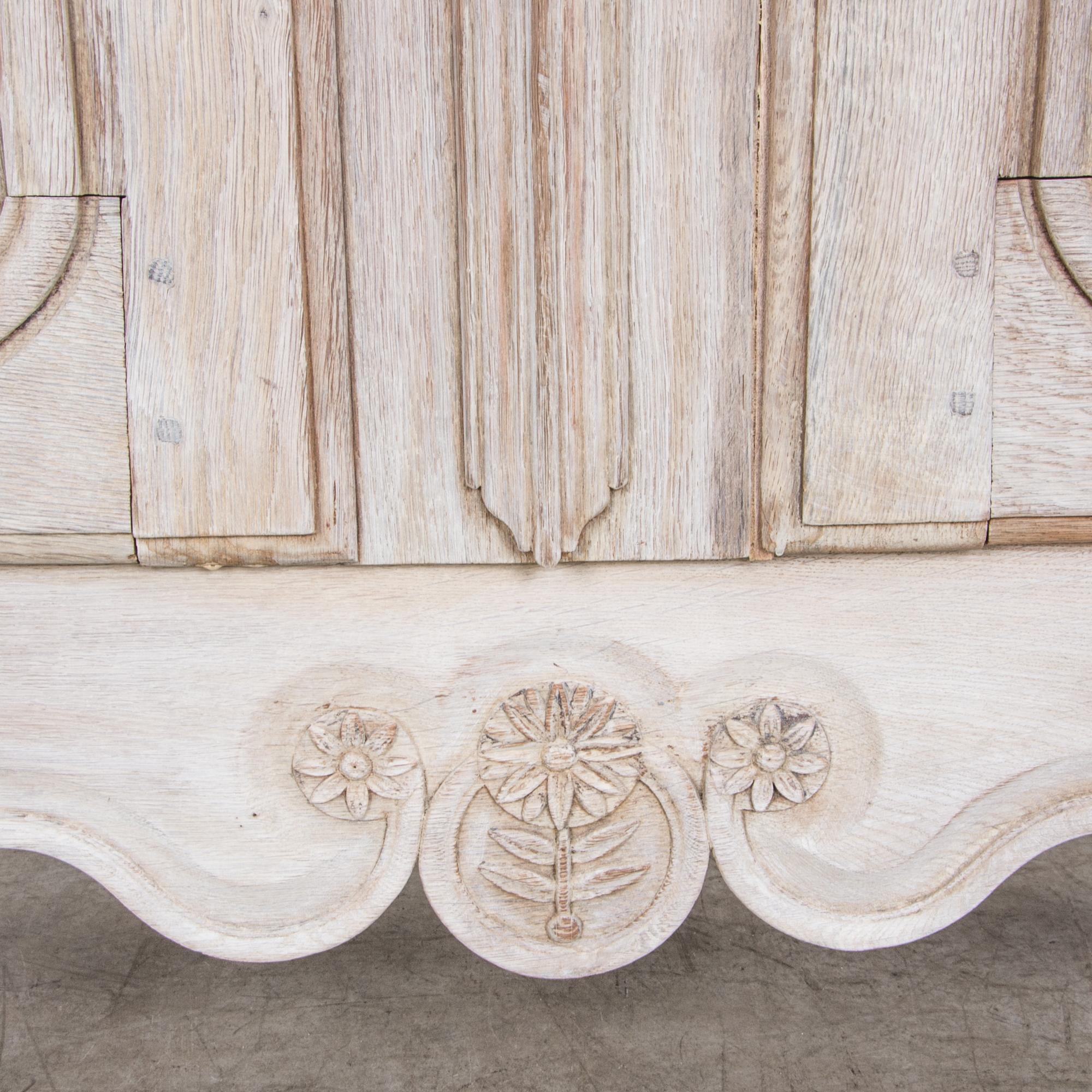 19th Century Oak Sideboard In Good Condition In High Point, NC