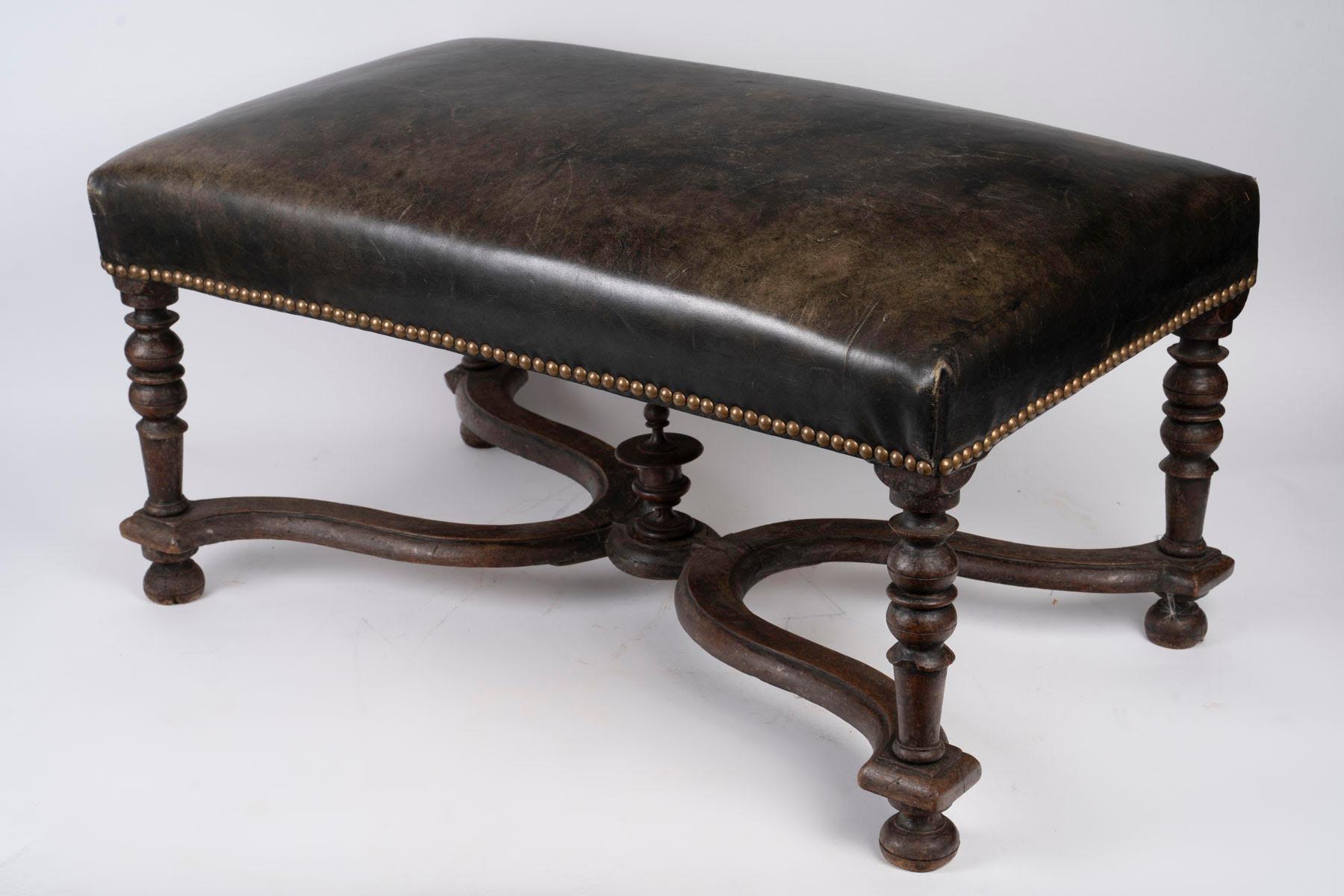 Sgabello in Oak del XIX secolo, rivestimento in pelle, periodo Napoleone III. in vendita 1
