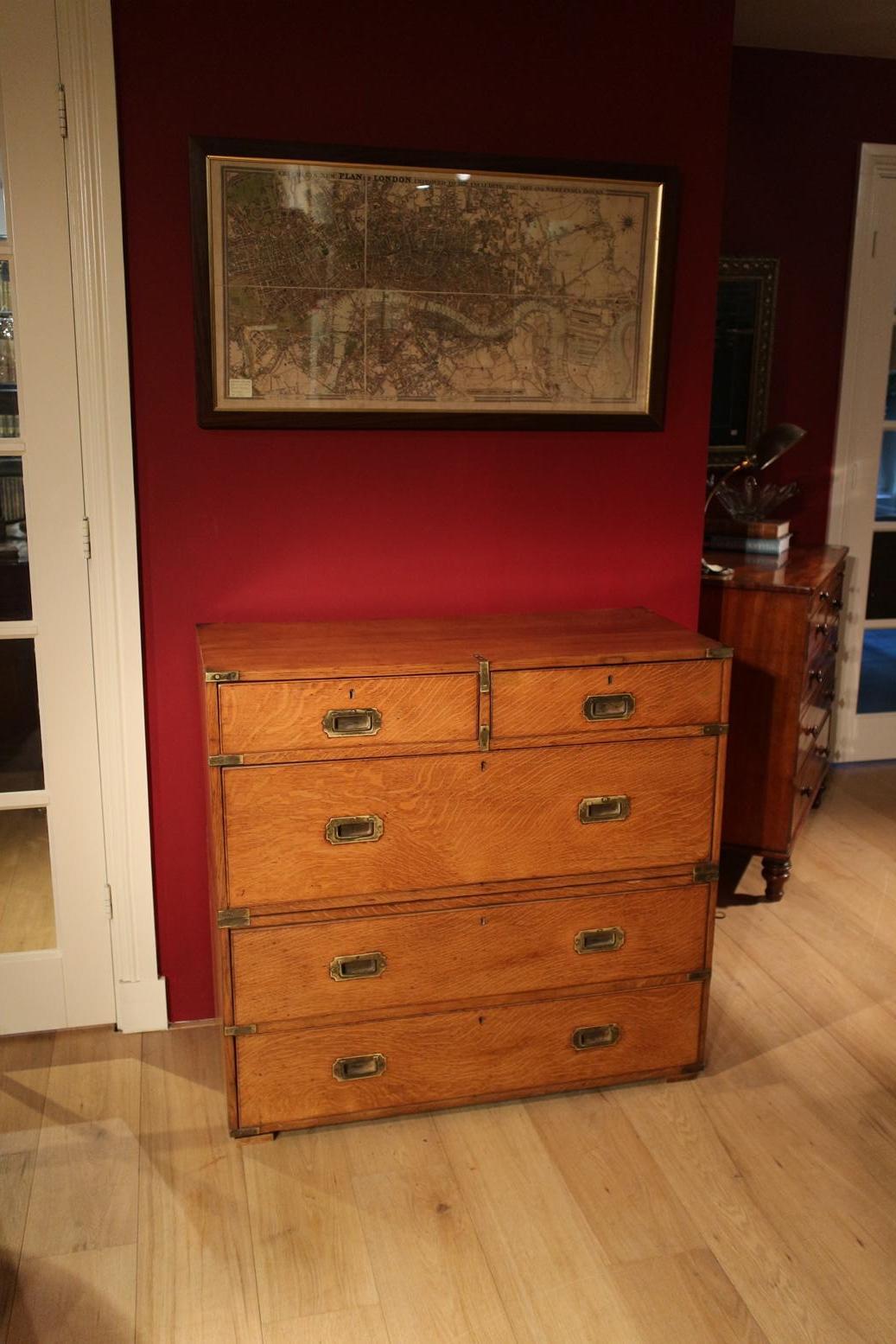 Here we have a fine military chest in oak. The chest is made in two sections for the ease of transportation, either by sea or pack horse and mule.
This particular chest would have been made for an officer for Campaign.
The chest of drawers has the