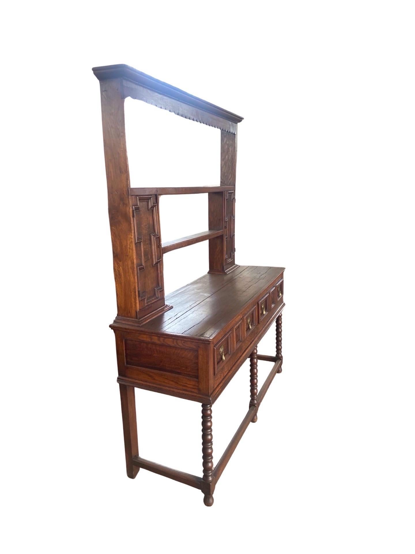 Inglese Cassettone / credenza / portapiatti gallese in Oak del XIX secolo in vendita
