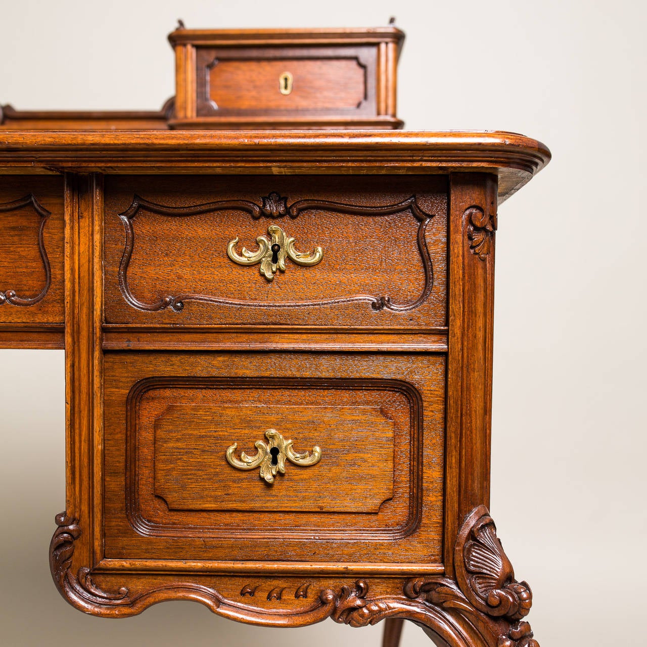 Carved 19th Century Oakwood Writing Desk Baroque Revival, Austria, circa 1880