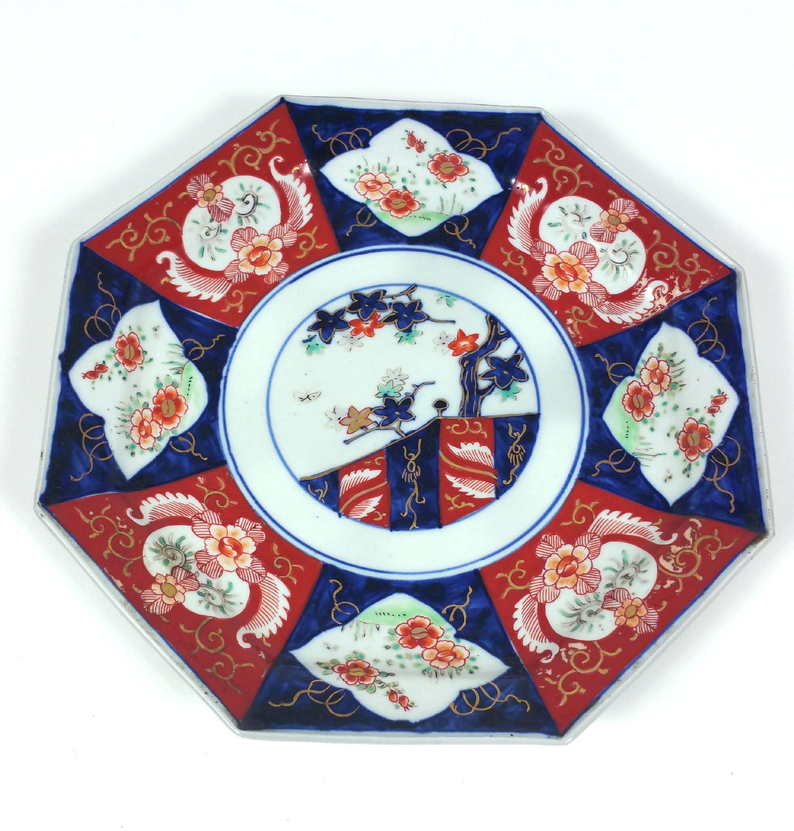 19th Century Octagonal Japanese Pottery Dish 6