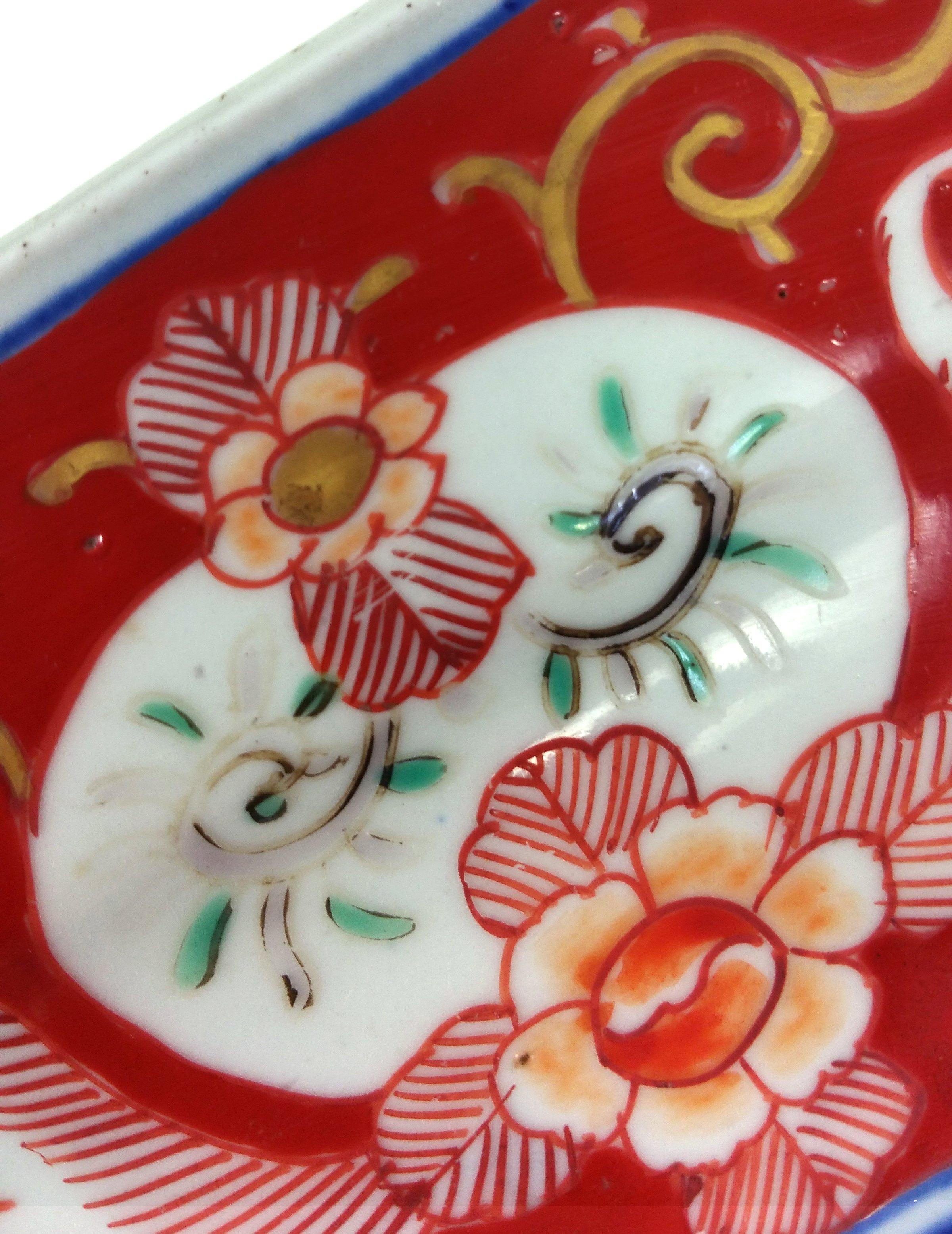 19th Century Octagonal Japanese Pottery Dish 2