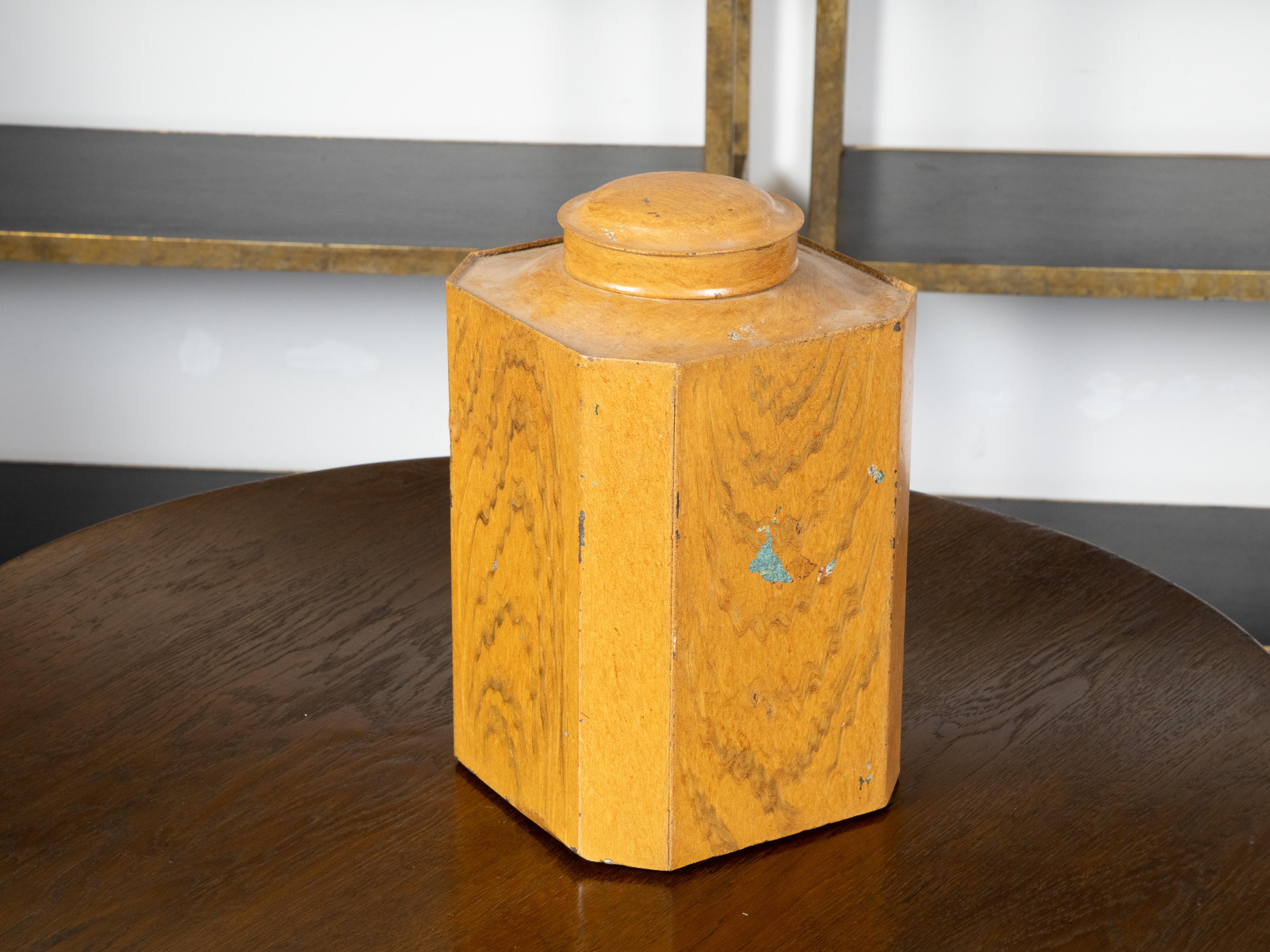 19th Century, Octagonal Lidded Tin Canister with Yellow Faux Bois Finish For Sale 2