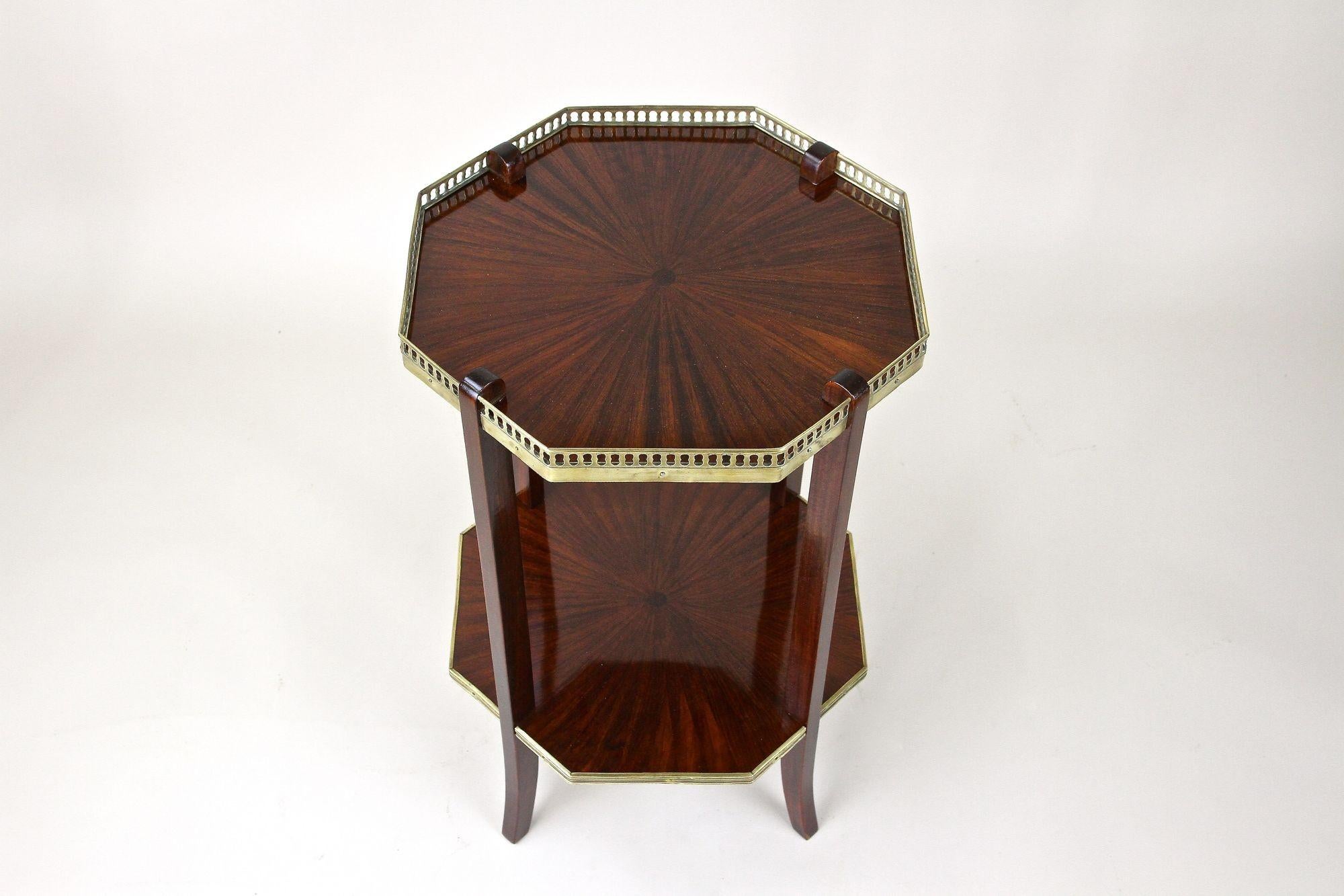 19th Century Octagonal Mahogany Side Table, Napoleon III, France circa 1870 For Sale 5