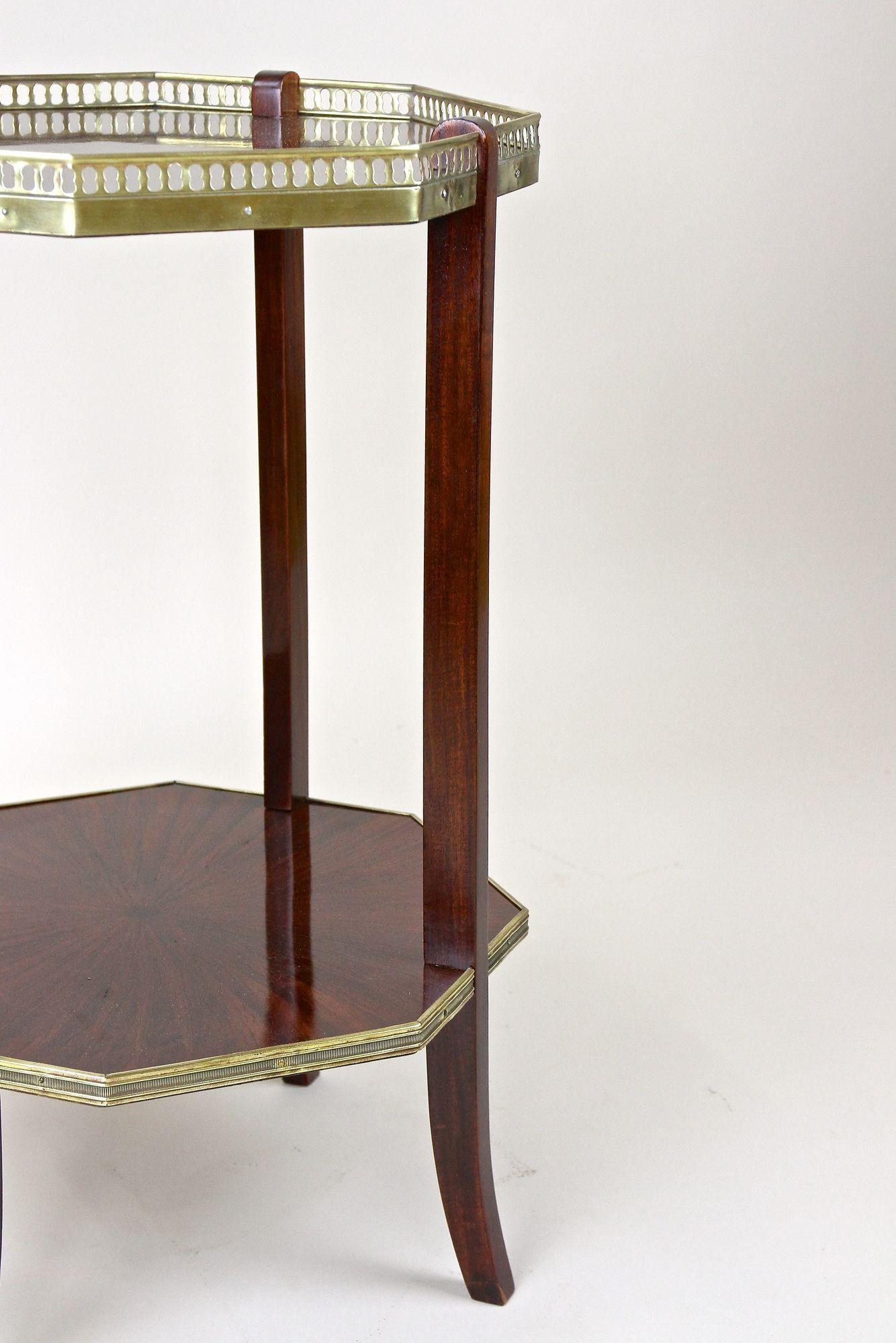 19th Century Octagonal Mahogany Side Table, Napoleon III, France circa 1870 For Sale 6