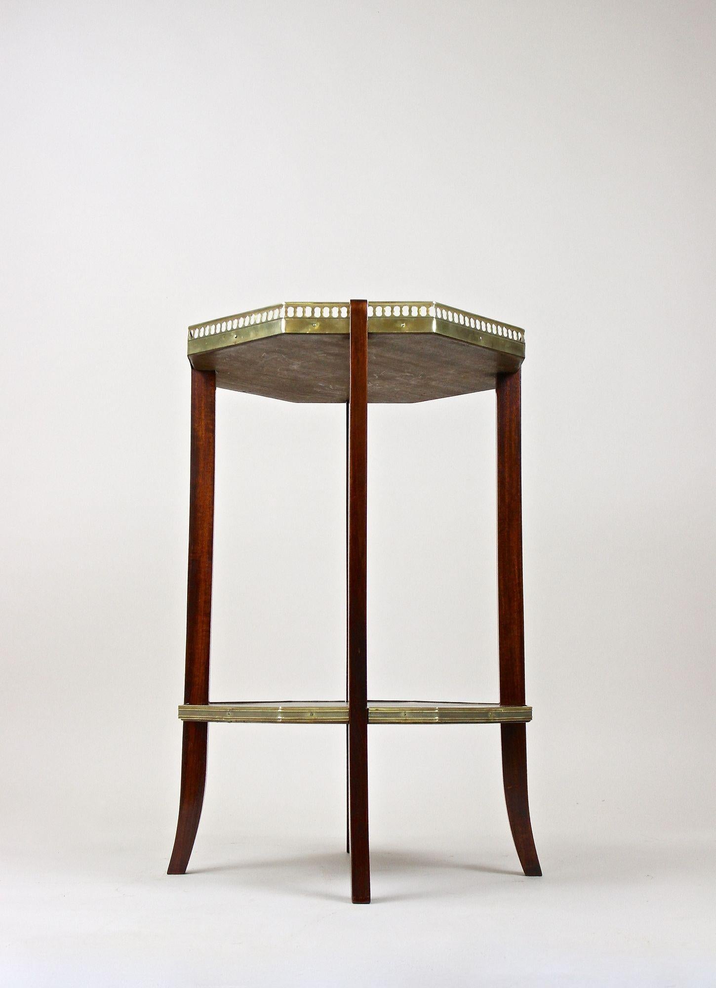 19th Century Octagonal Mahogany Side Table, Napoleon III, France circa 1870 For Sale 9