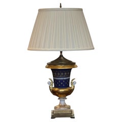 Old Pariser Urnenlampe des 19. Jahrhunderts mit kobaltblauen und vergoldeten Details