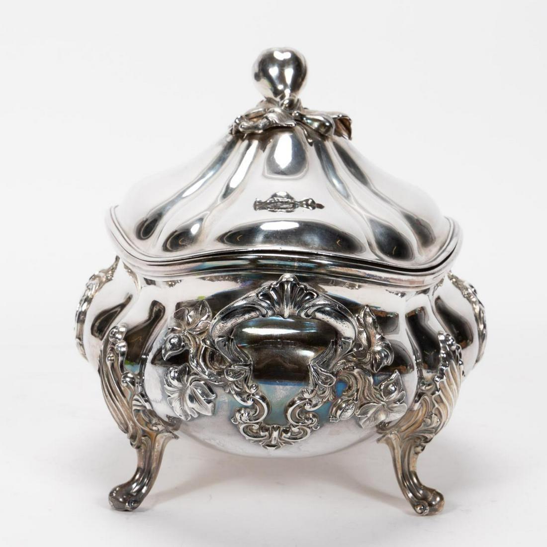 19th century old Sheffield plate armorial tureen
English, early 19th century. Old Sheffield plate silver covered tureen in the Rococo taste having a squash finial and cartouche bearing the arms of Logan-Home of Broomhouse and Edrom. Unmarked.